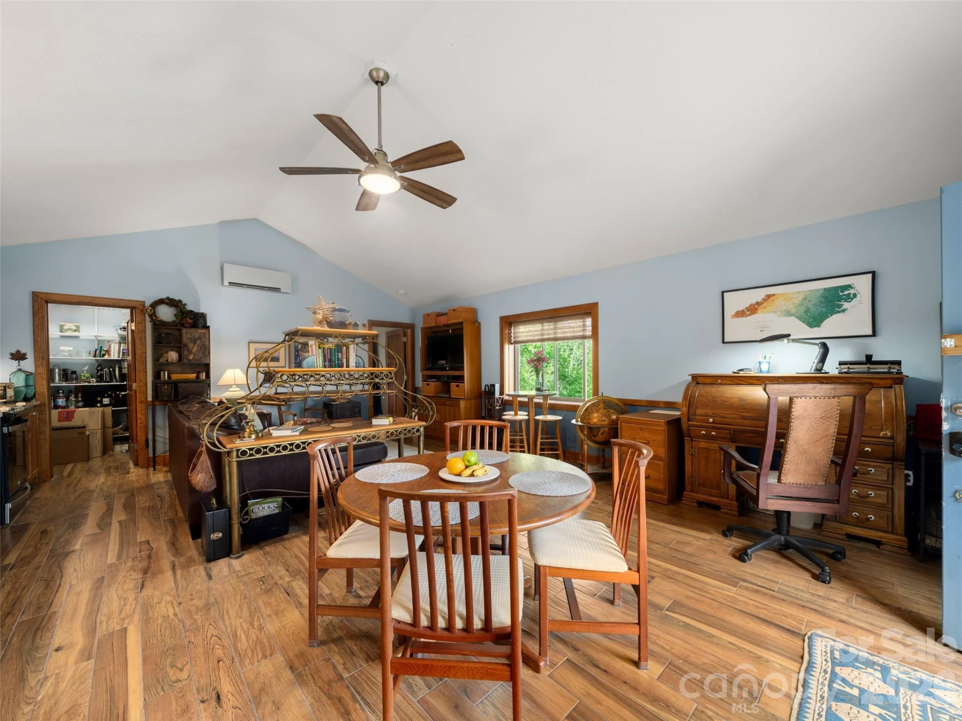 345 Moorehill Drive - Photo 7