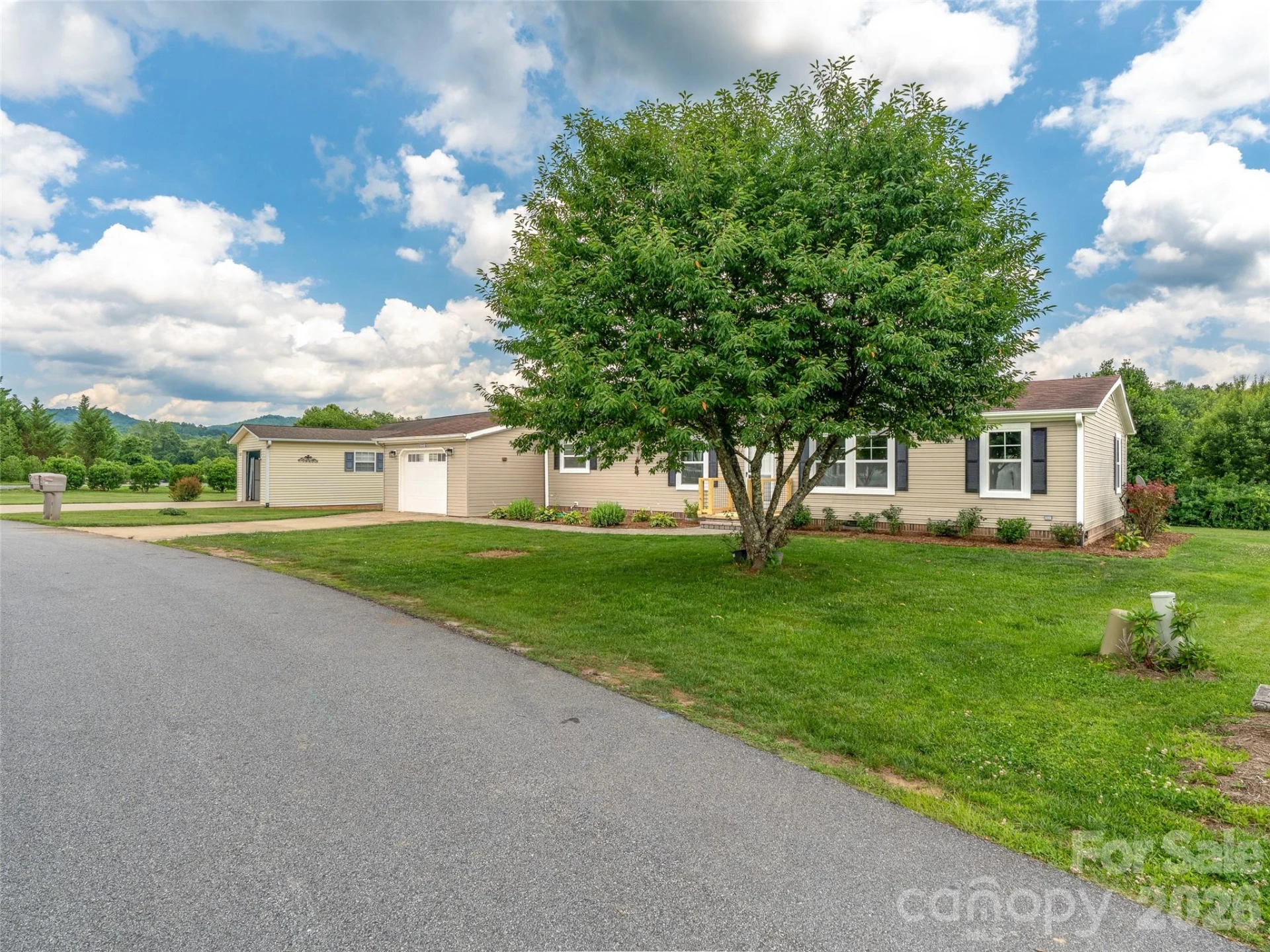 448 Riverwind Drive - Photo 39