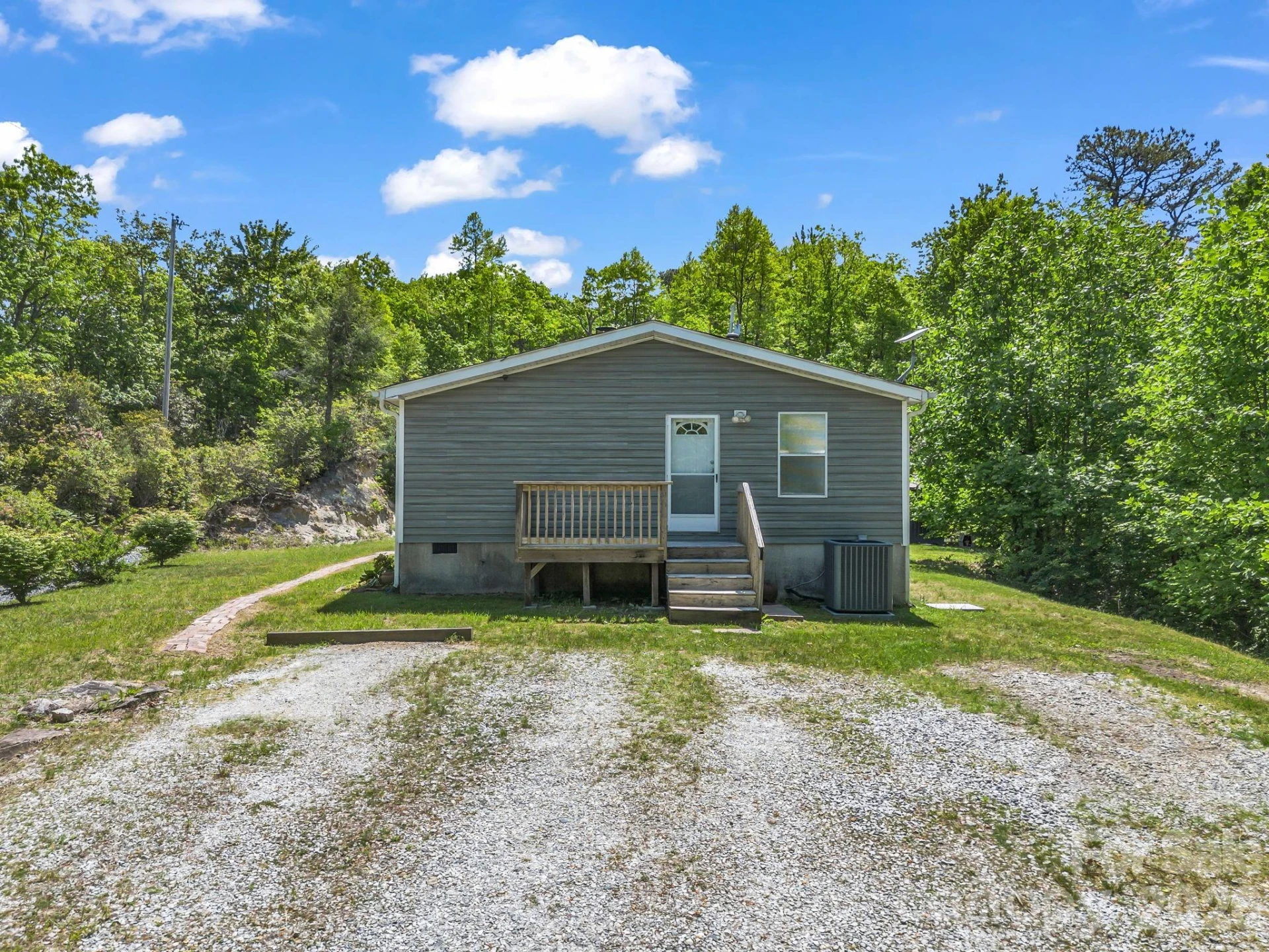 2053 Nancy Mountain Road - Photo 6