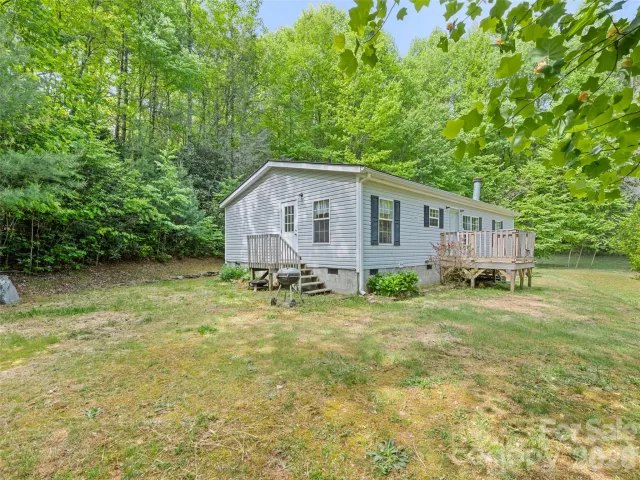 122 Mastiff Hollow Drive