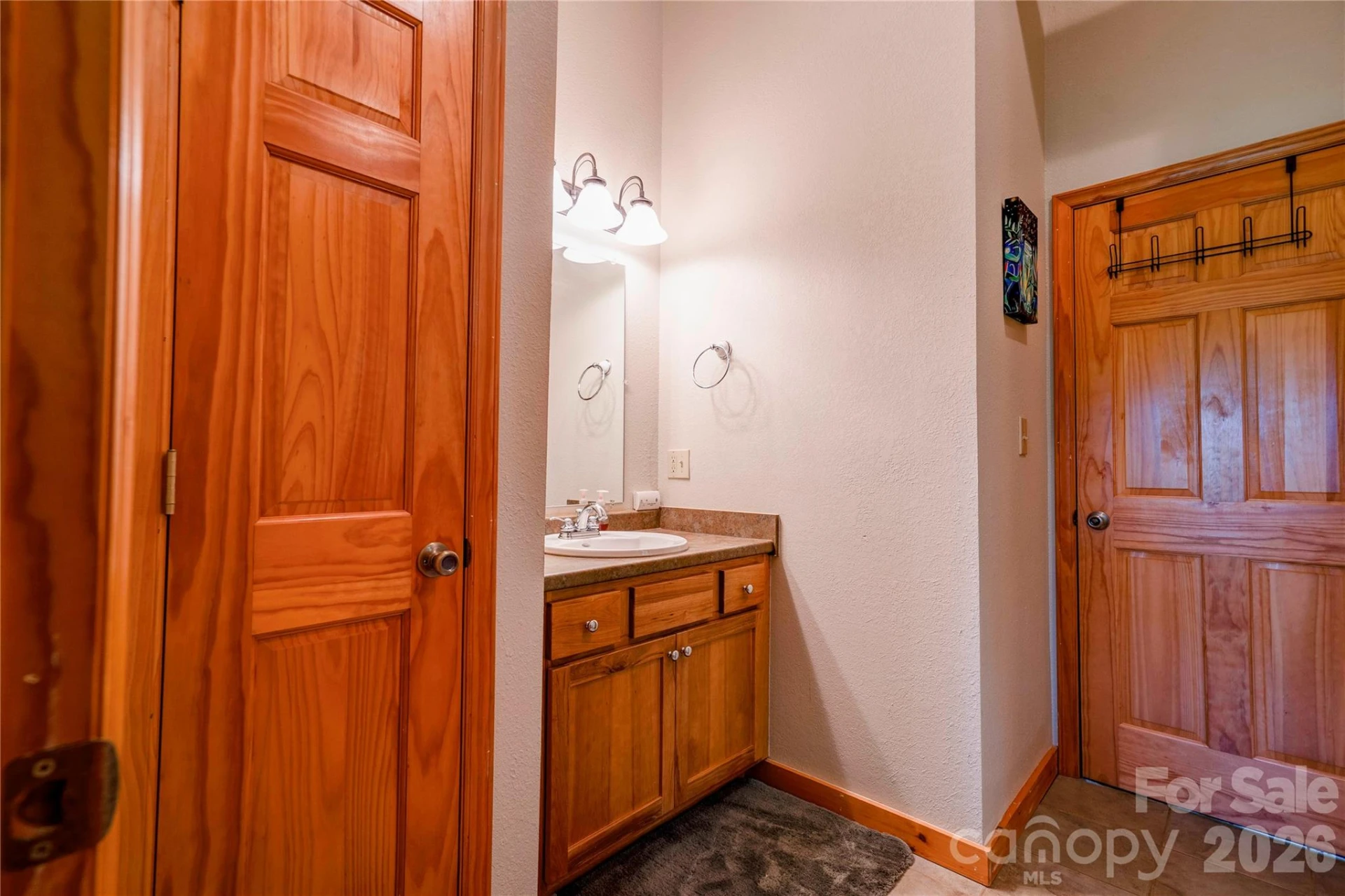 389 Woodgate Drive - Photo 29