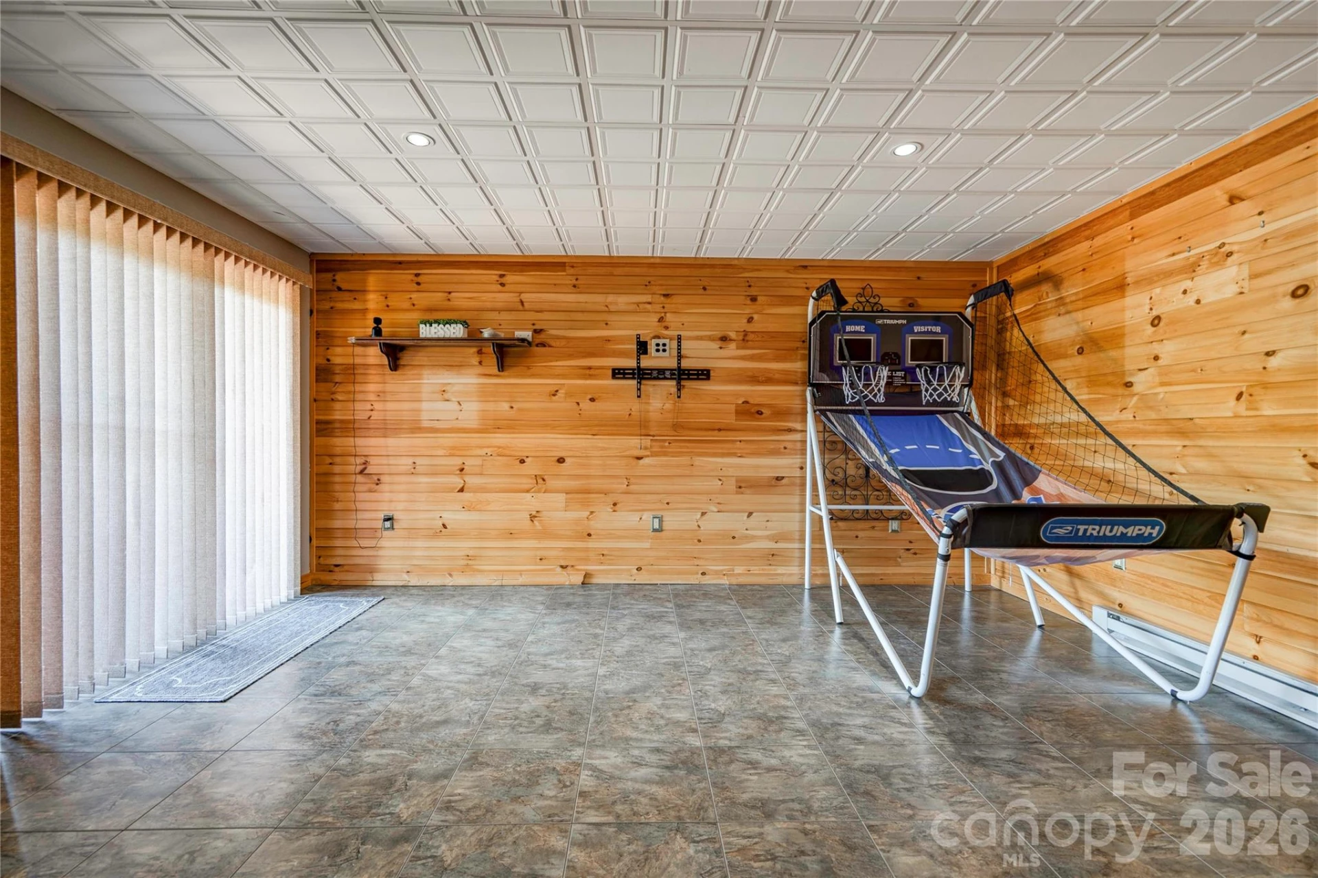 389 Woodgate Drive - Photo 39