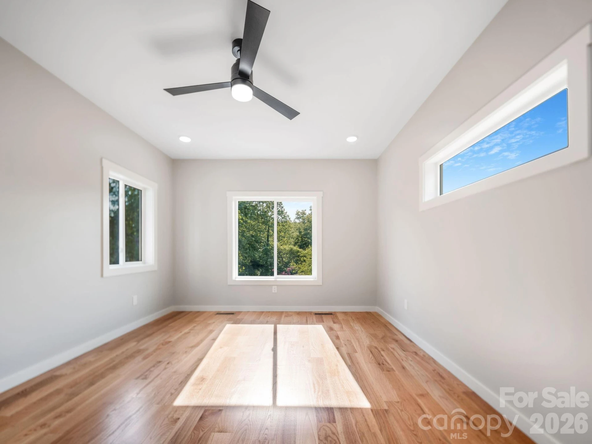 14 Da Vinci Court - Photo 33