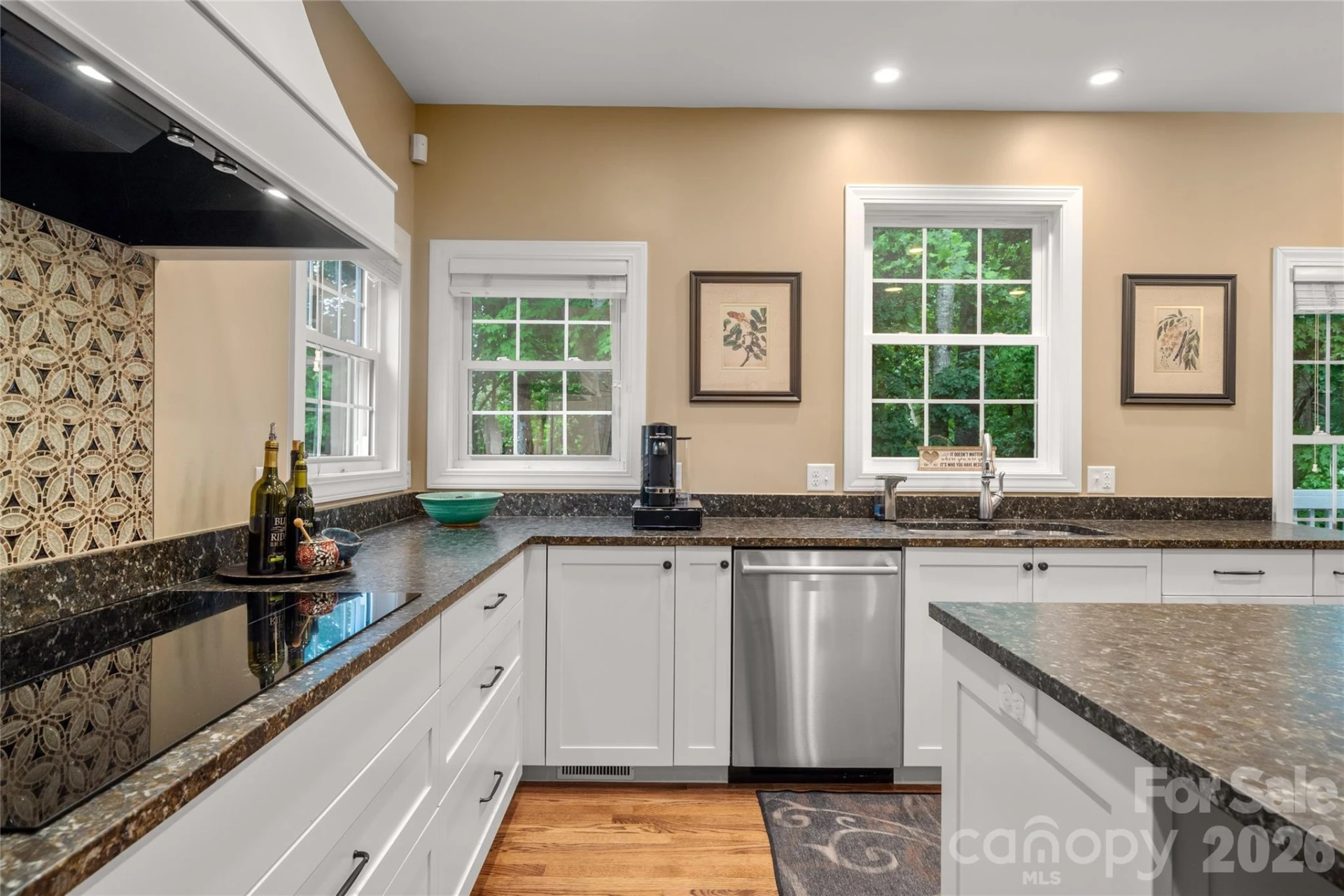 100 Welwyn Lane - Photo 11