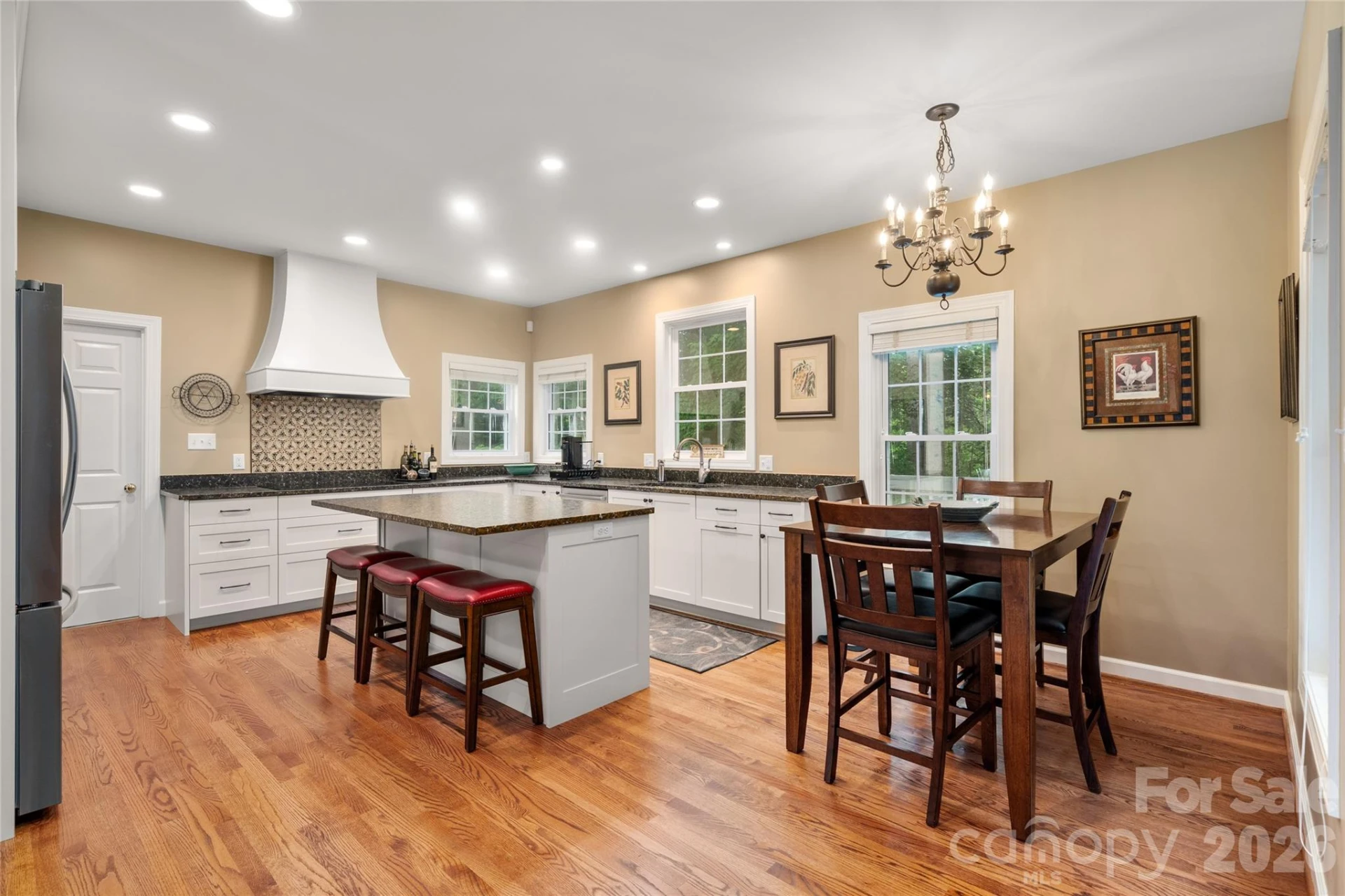 100 Welwyn Lane - Photo 15