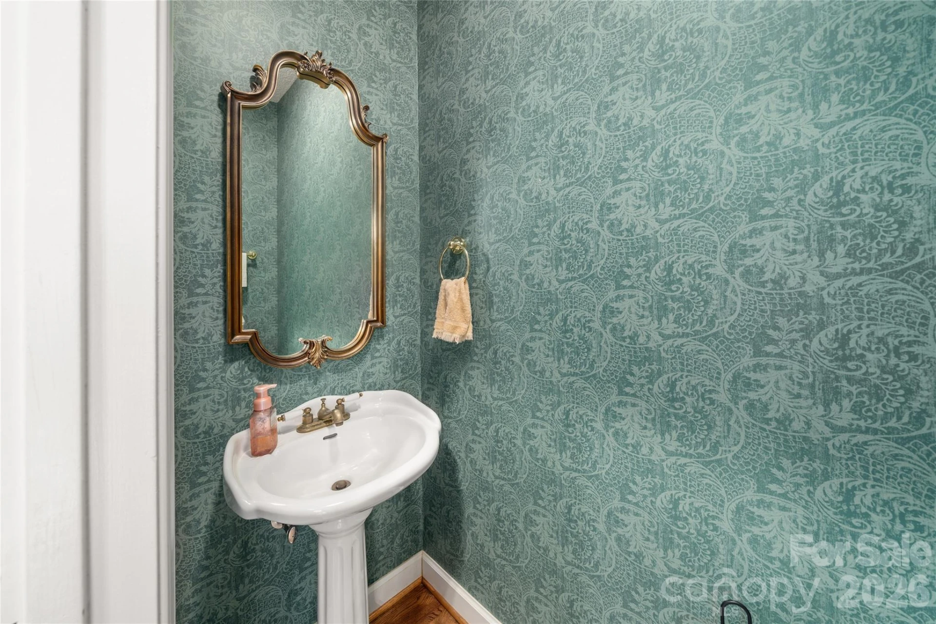 100 Welwyn Lane - Photo 18