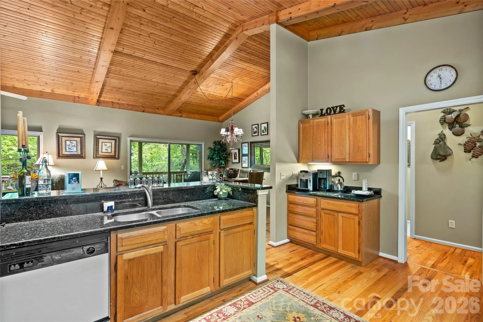 560 Toxaway Court - Photo 11