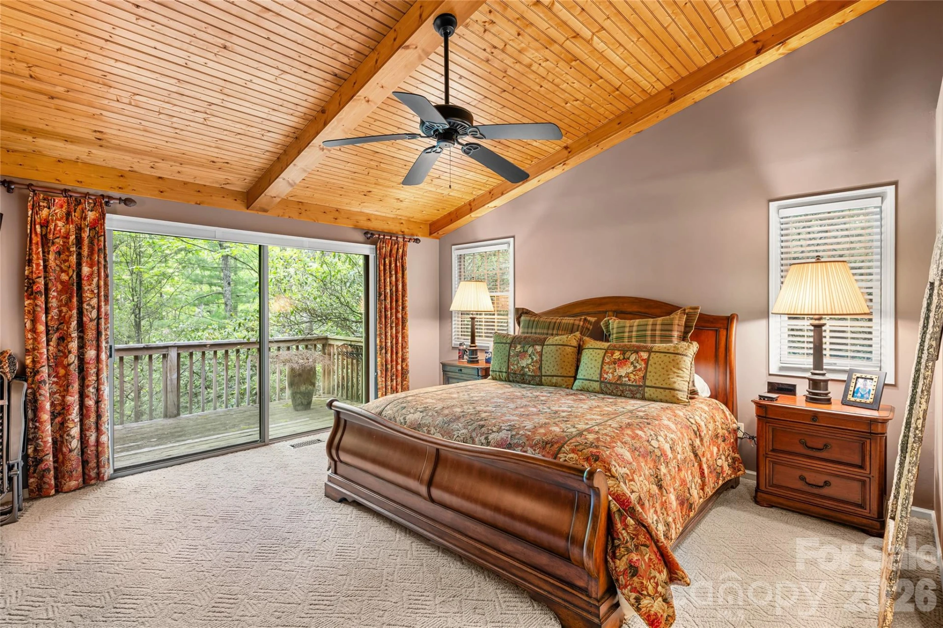 560 Toxaway Court - Photo 14