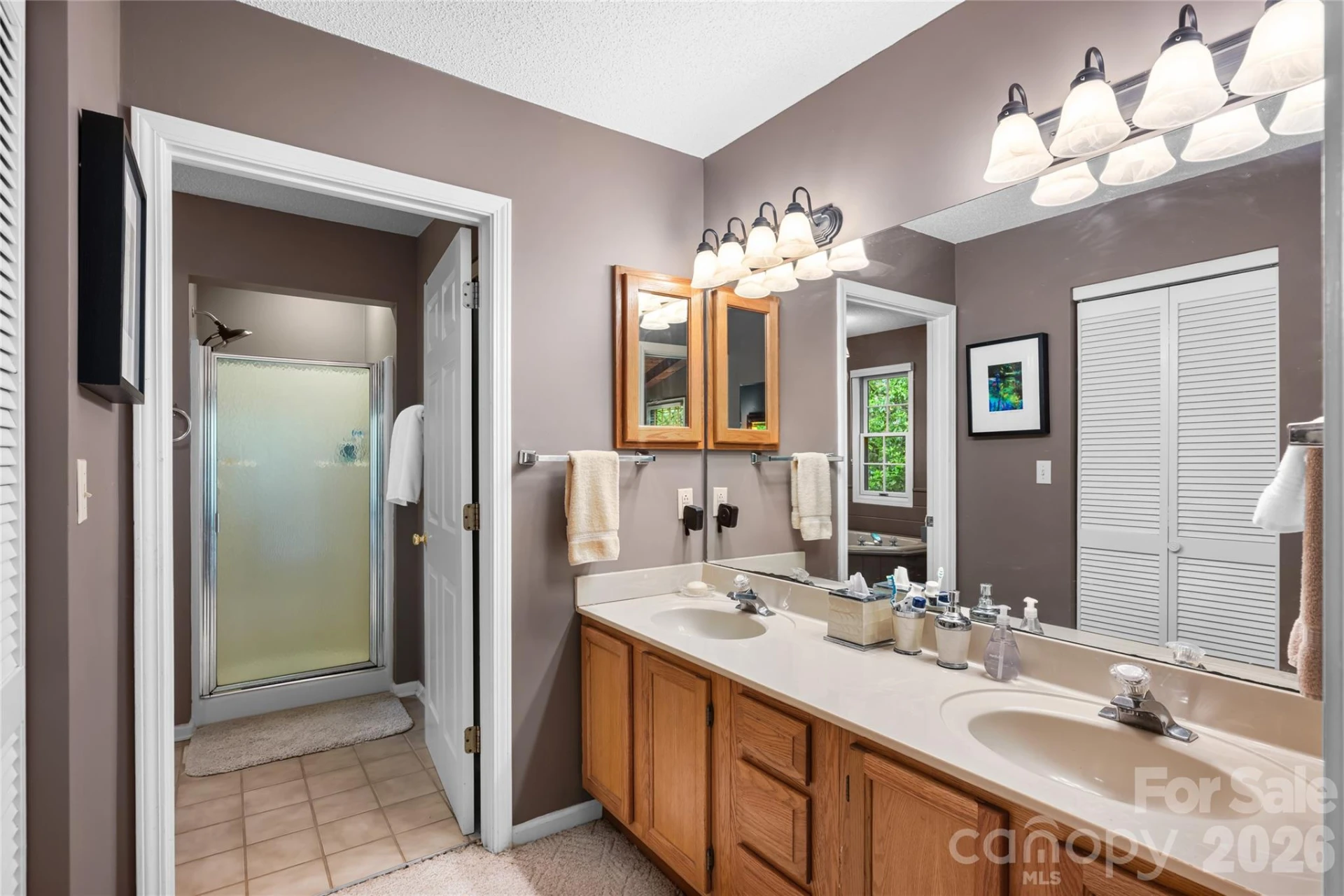 560 Toxaway Court - Photo 16