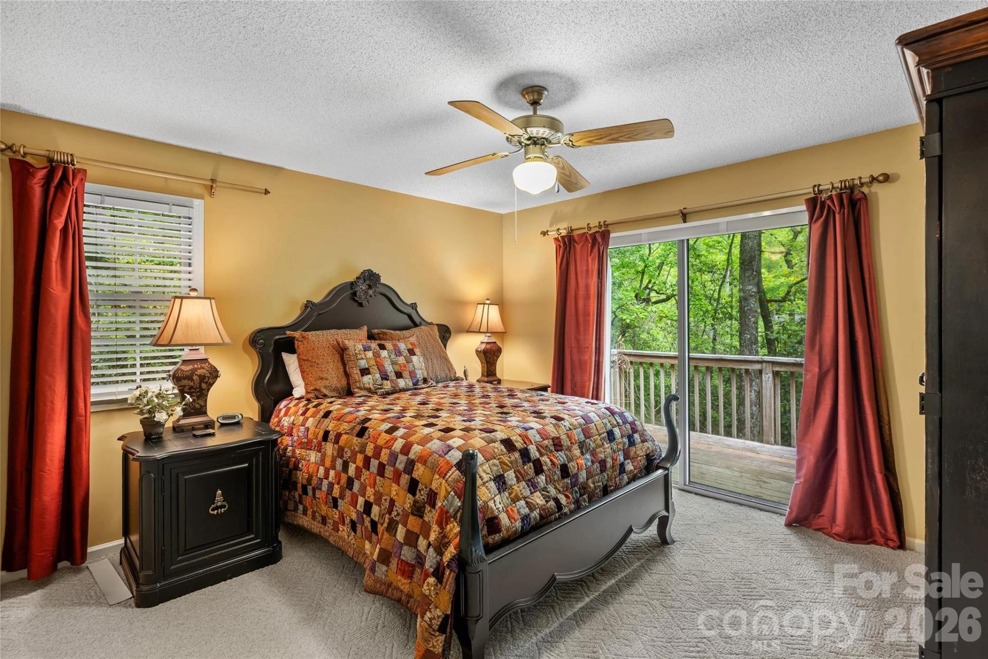 560 Toxaway Court - Photo 21