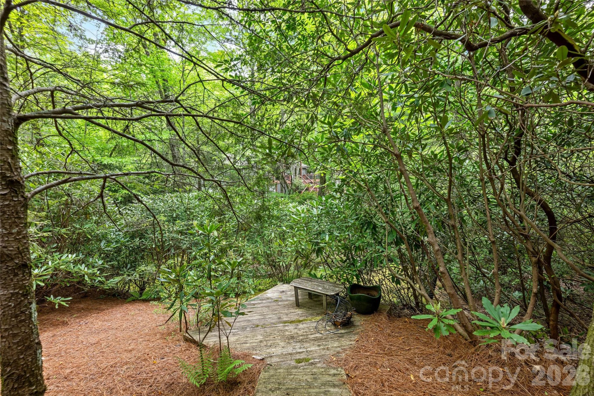 560 Toxaway Court - Photo 25