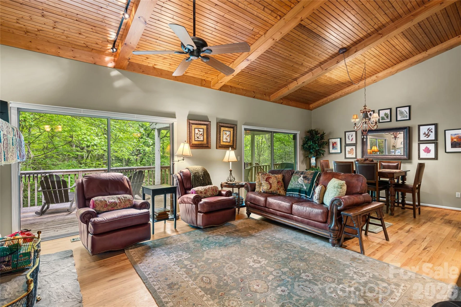 560 Toxaway Court - Photo 5