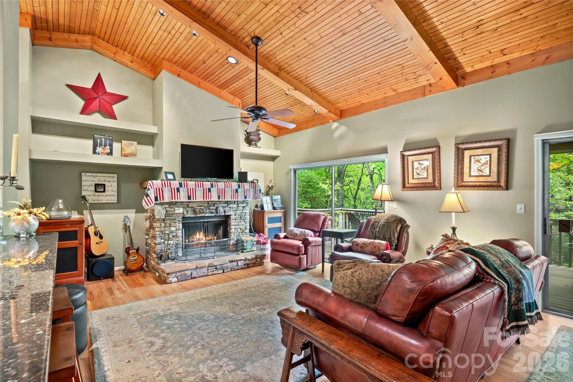 560 Toxaway Court - Photo 7