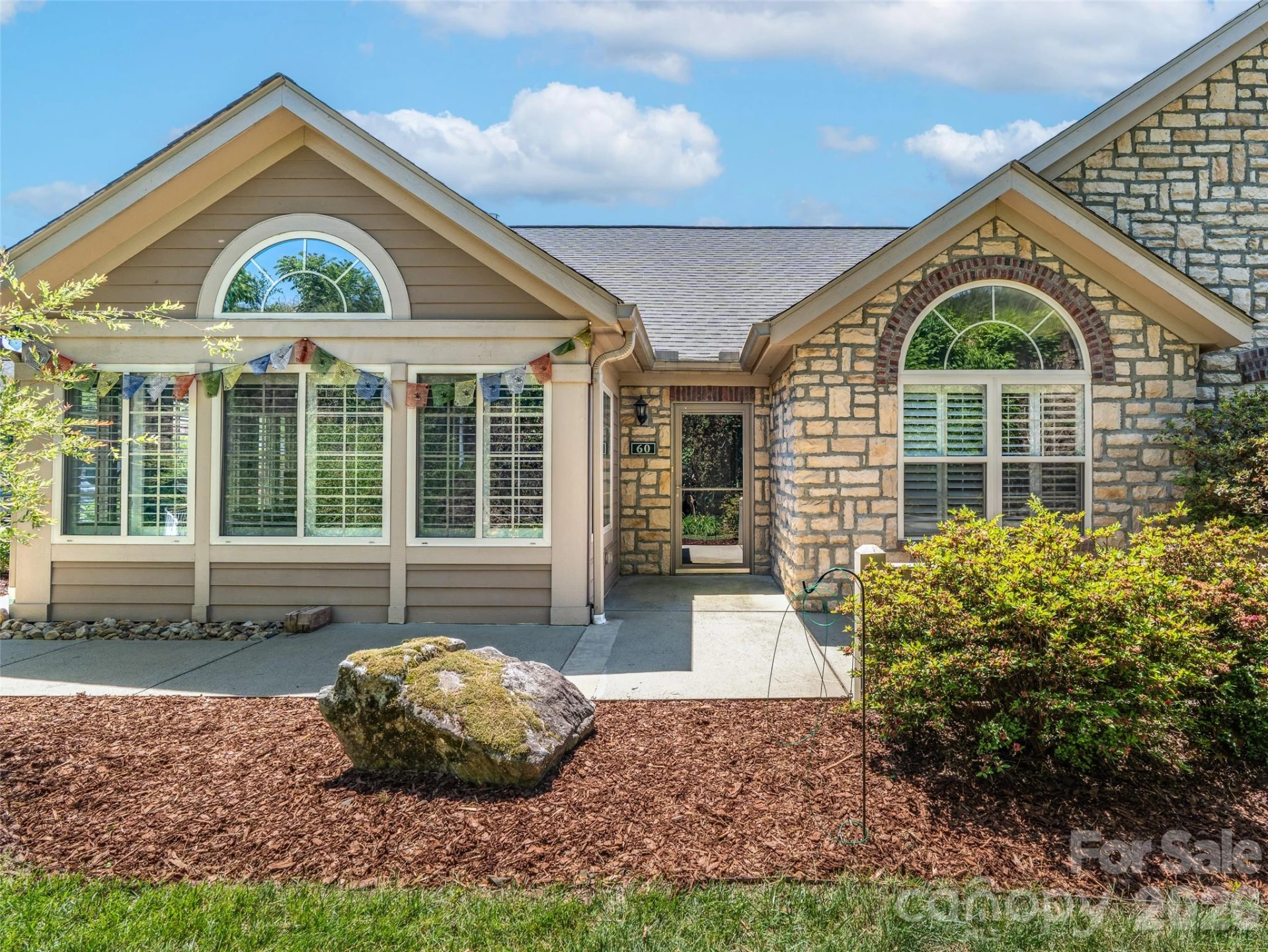 60 Mountain Meadow Circle #E2 - Photo 3