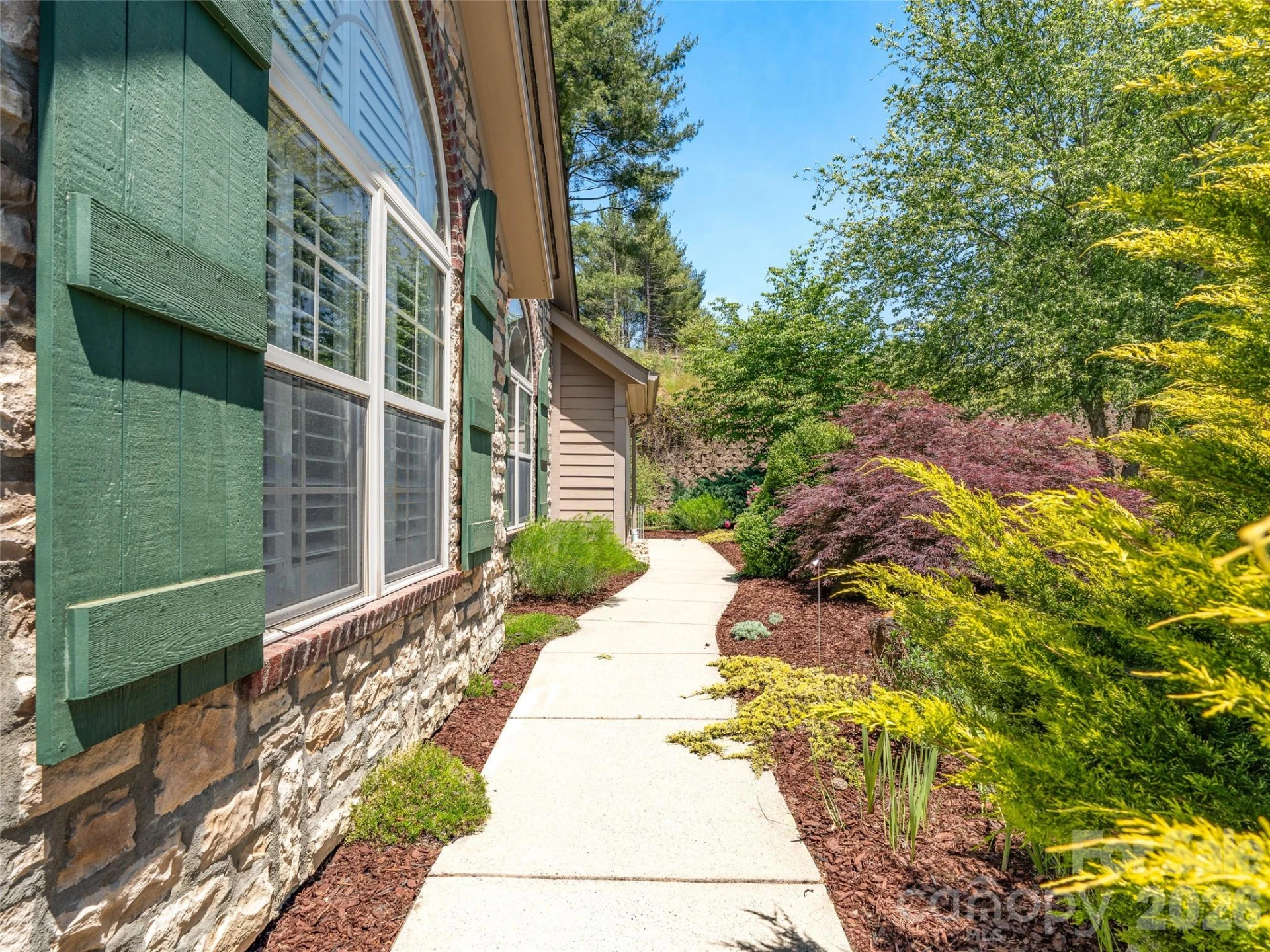 60 Mountain Meadow Circle #E2 - Photo 5