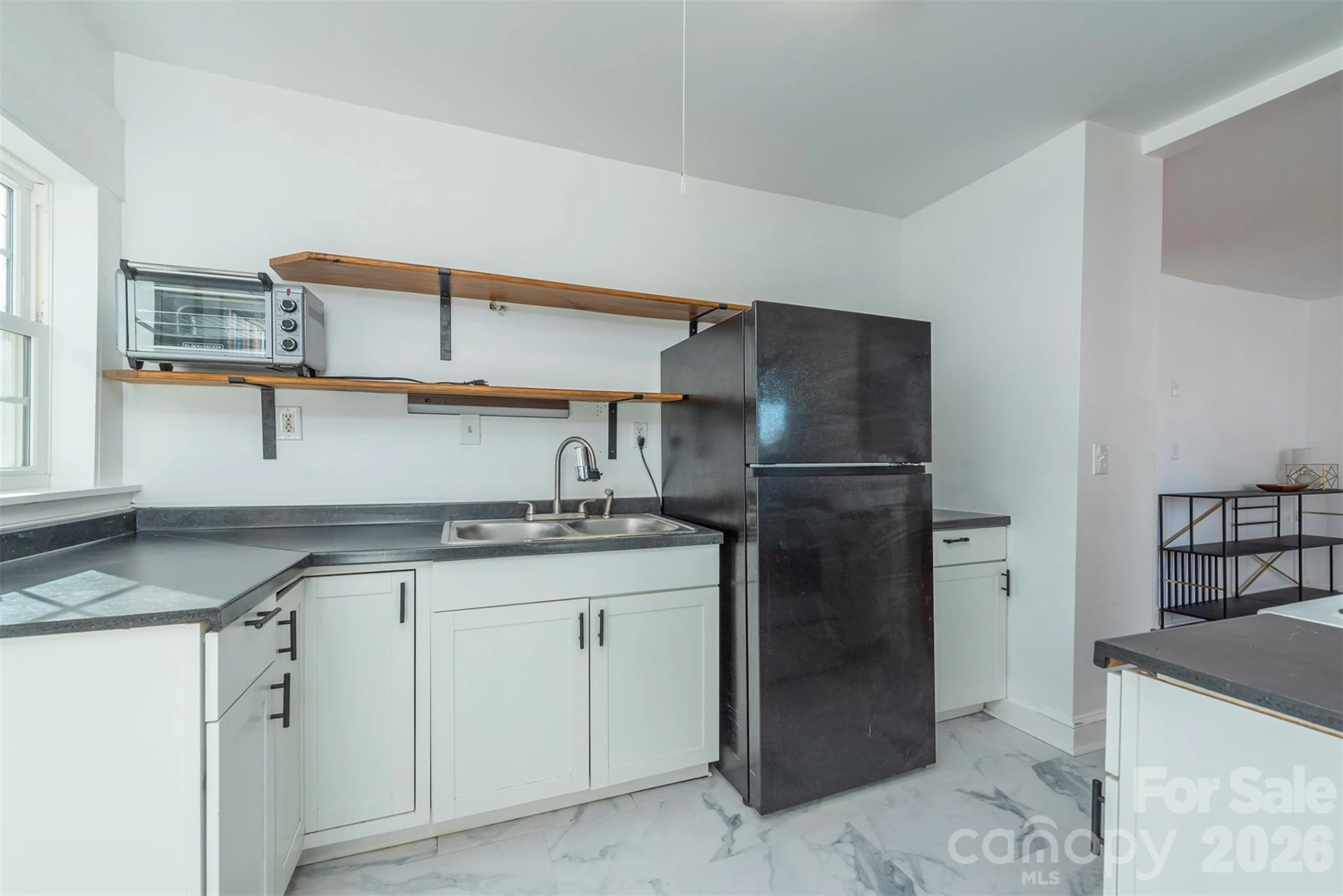 17 Springdale Avenue - Photo 11