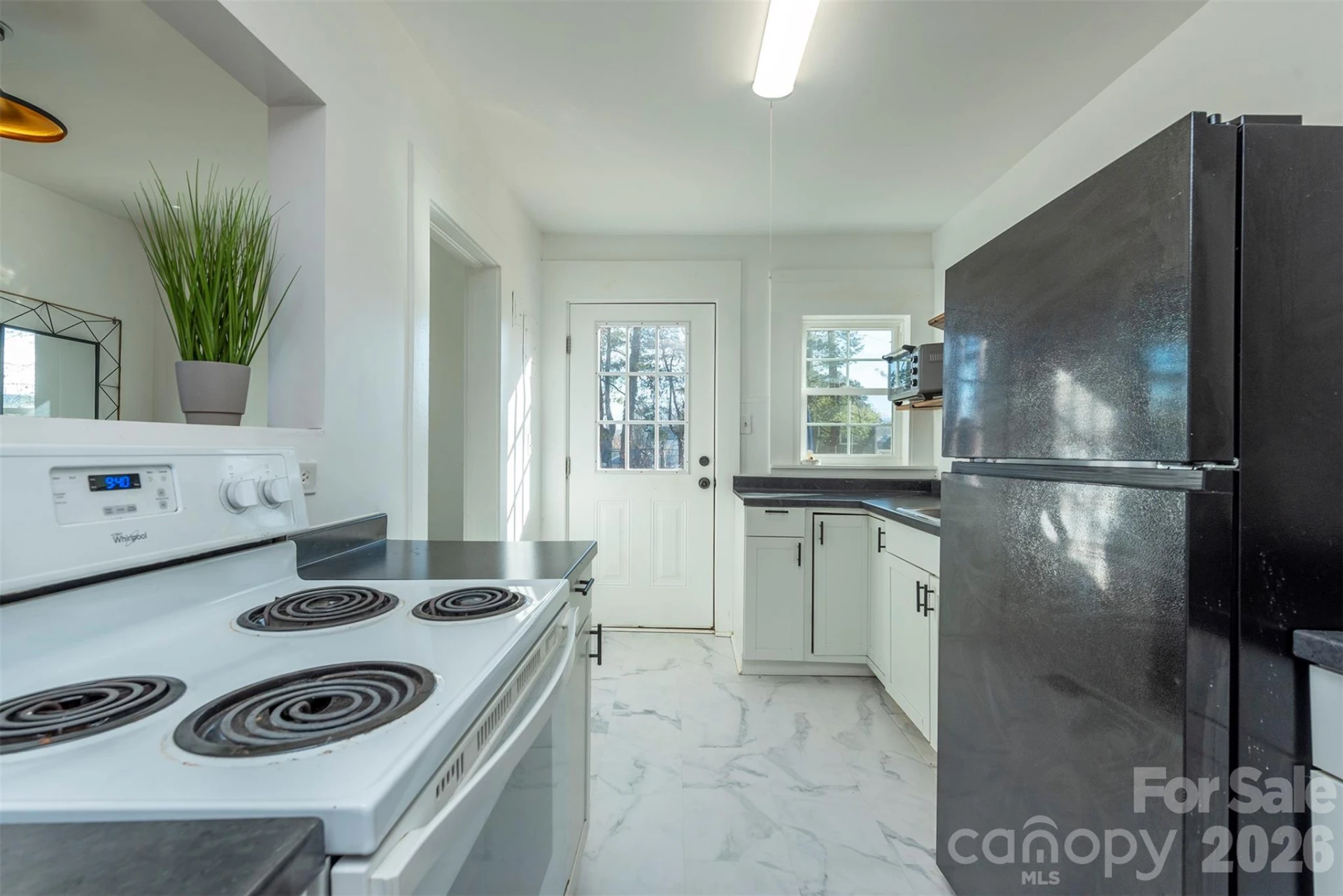 17 Springdale Avenue - Photo 13