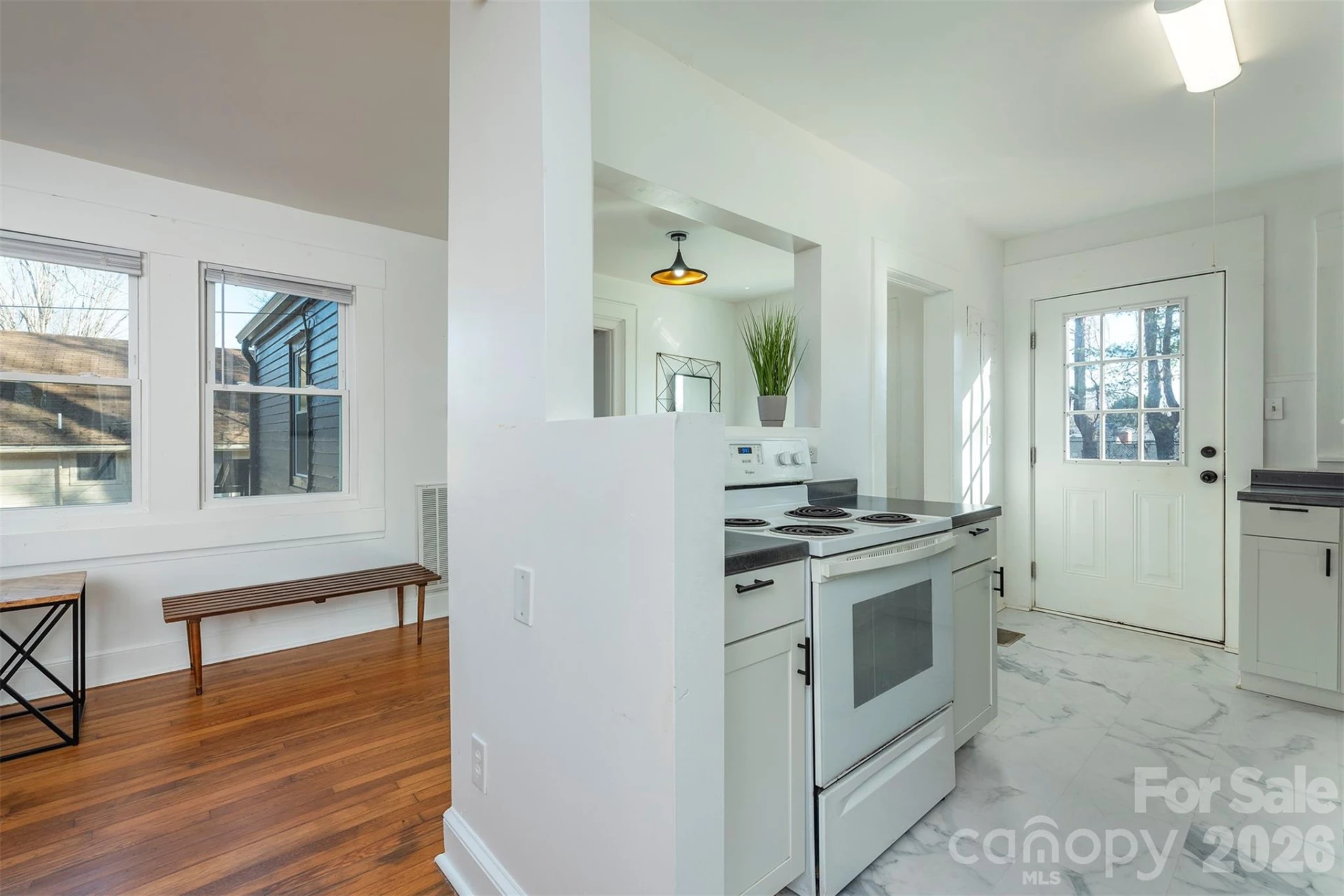 17 Springdale Avenue - Photo 14