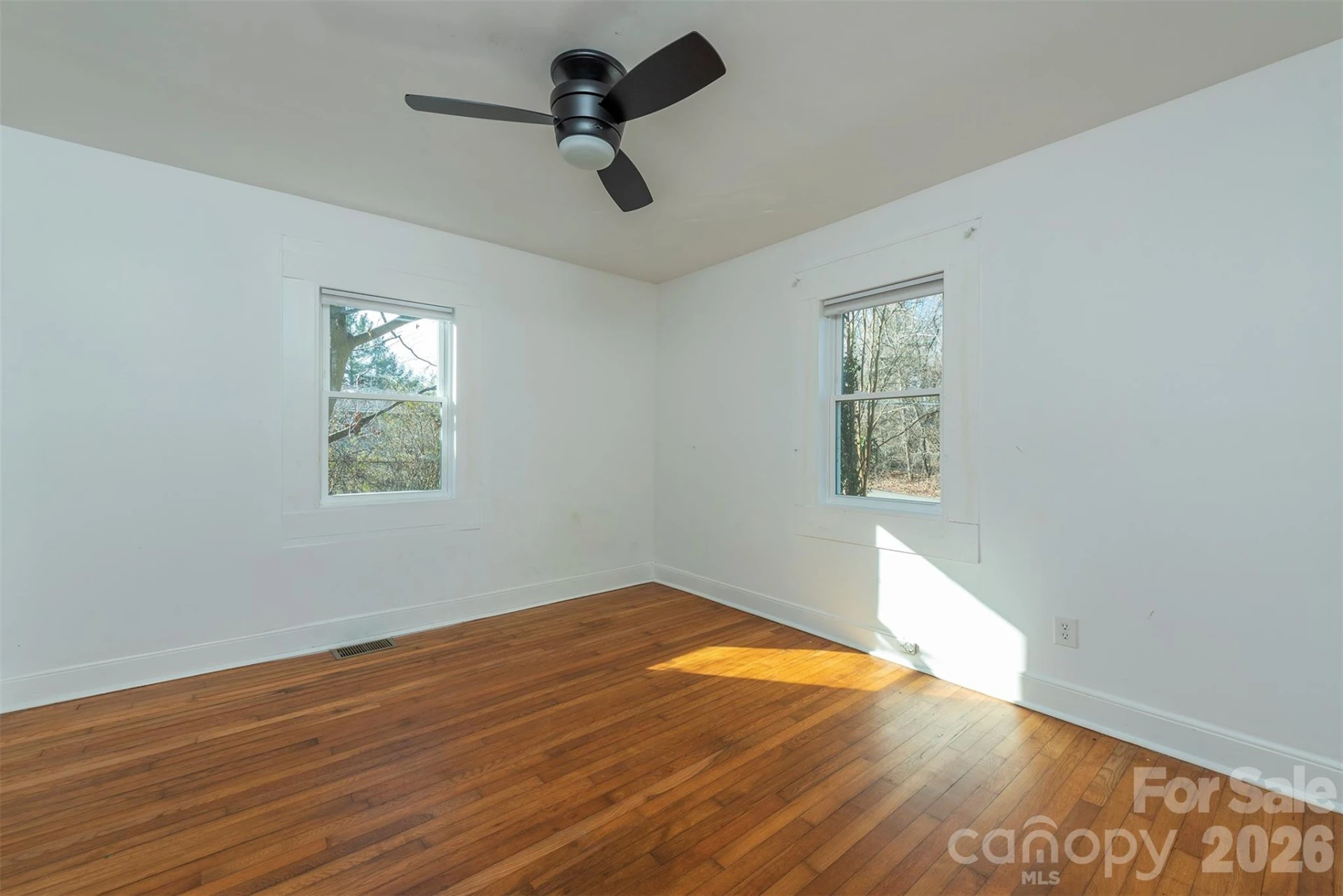 17 Springdale Avenue - Photo 18