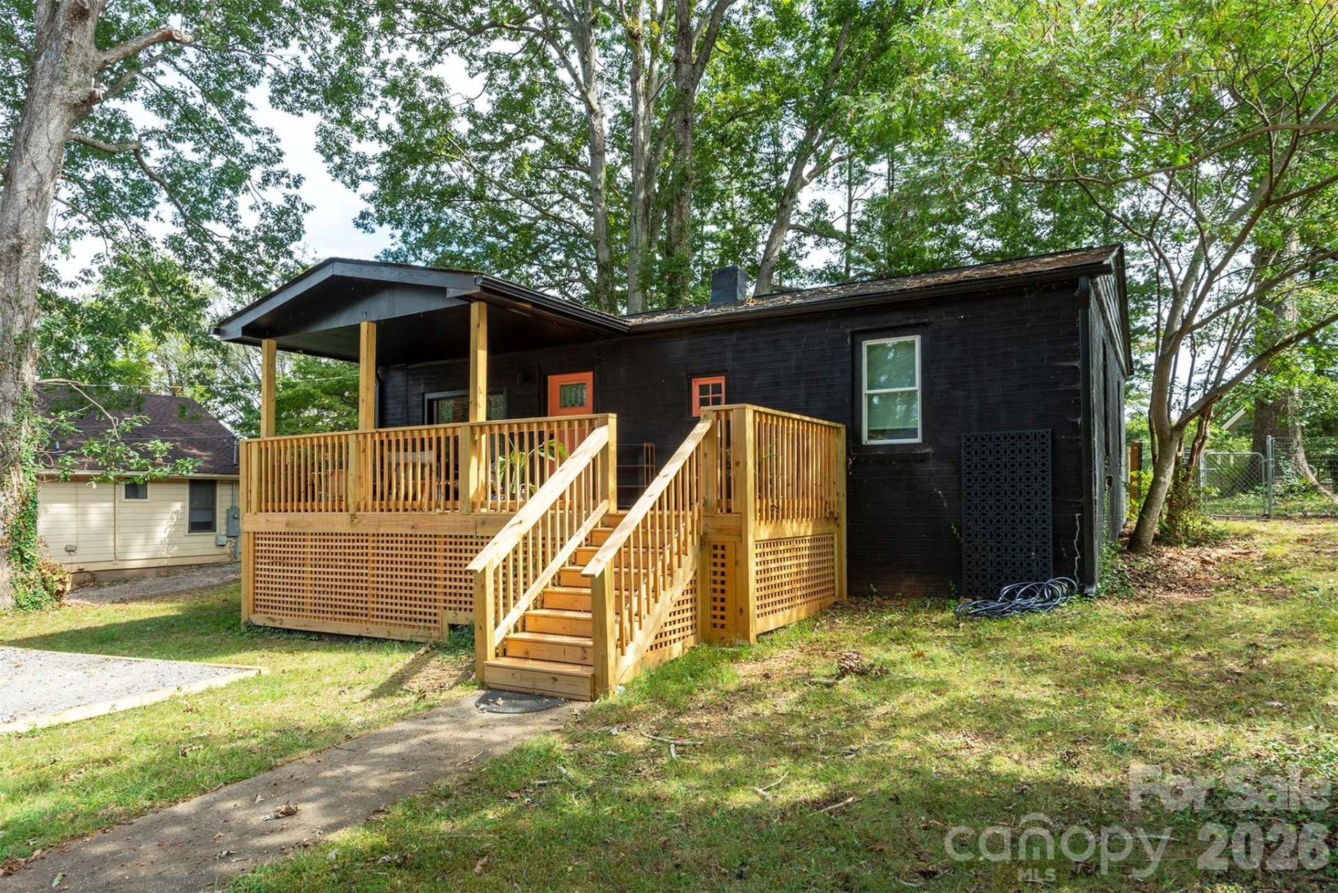 17 Springdale Avenue - Photo 7