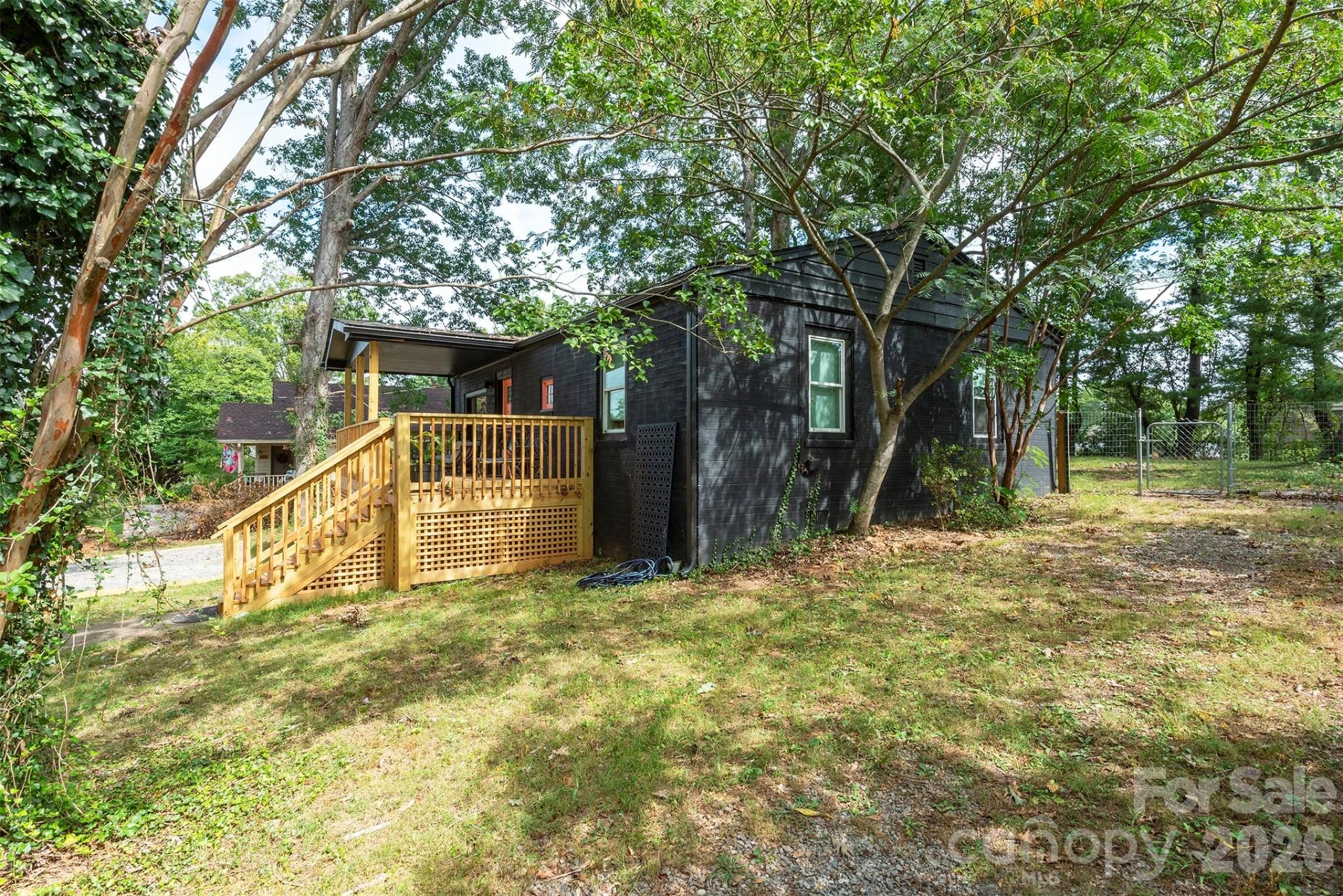 17 Springdale Avenue - Photo 46
