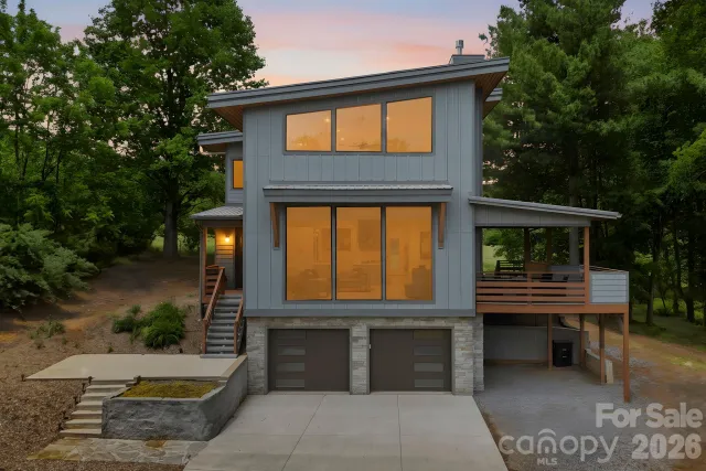 22 Lara Drive
