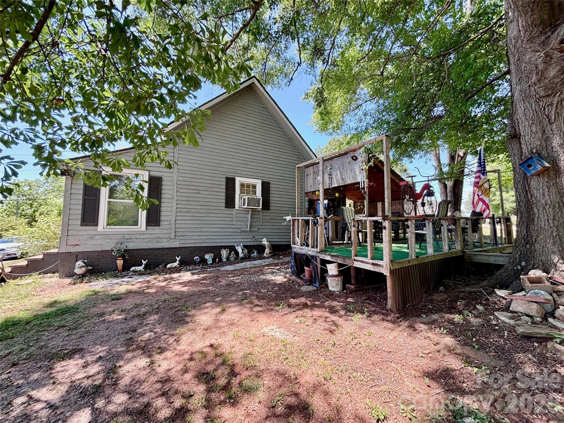 126 West Street - Photo 3