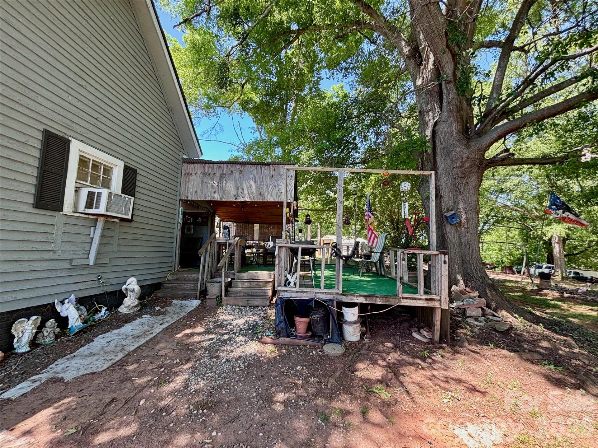126 West Street - Photo 4