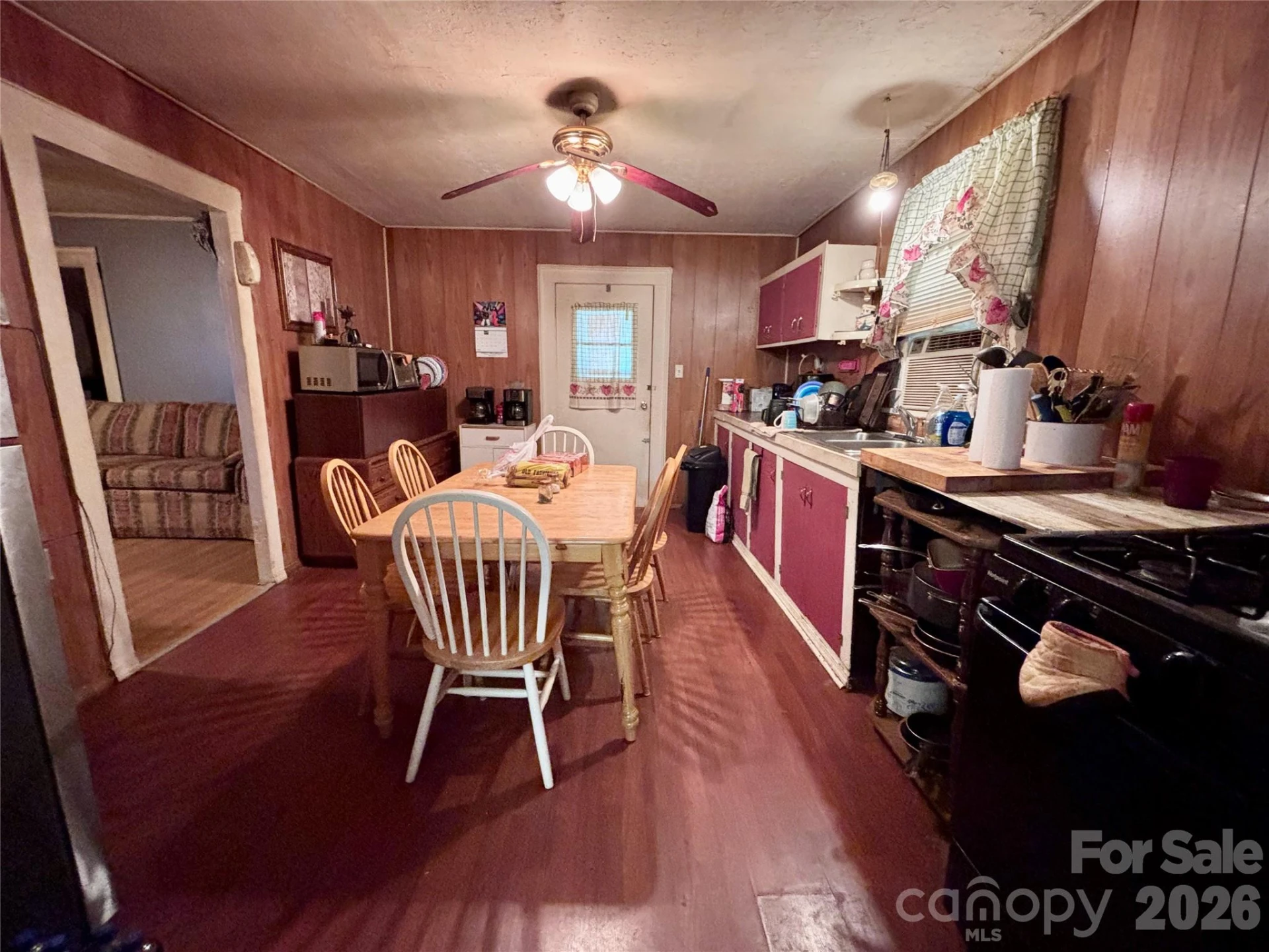 126 West Street - Photo 9