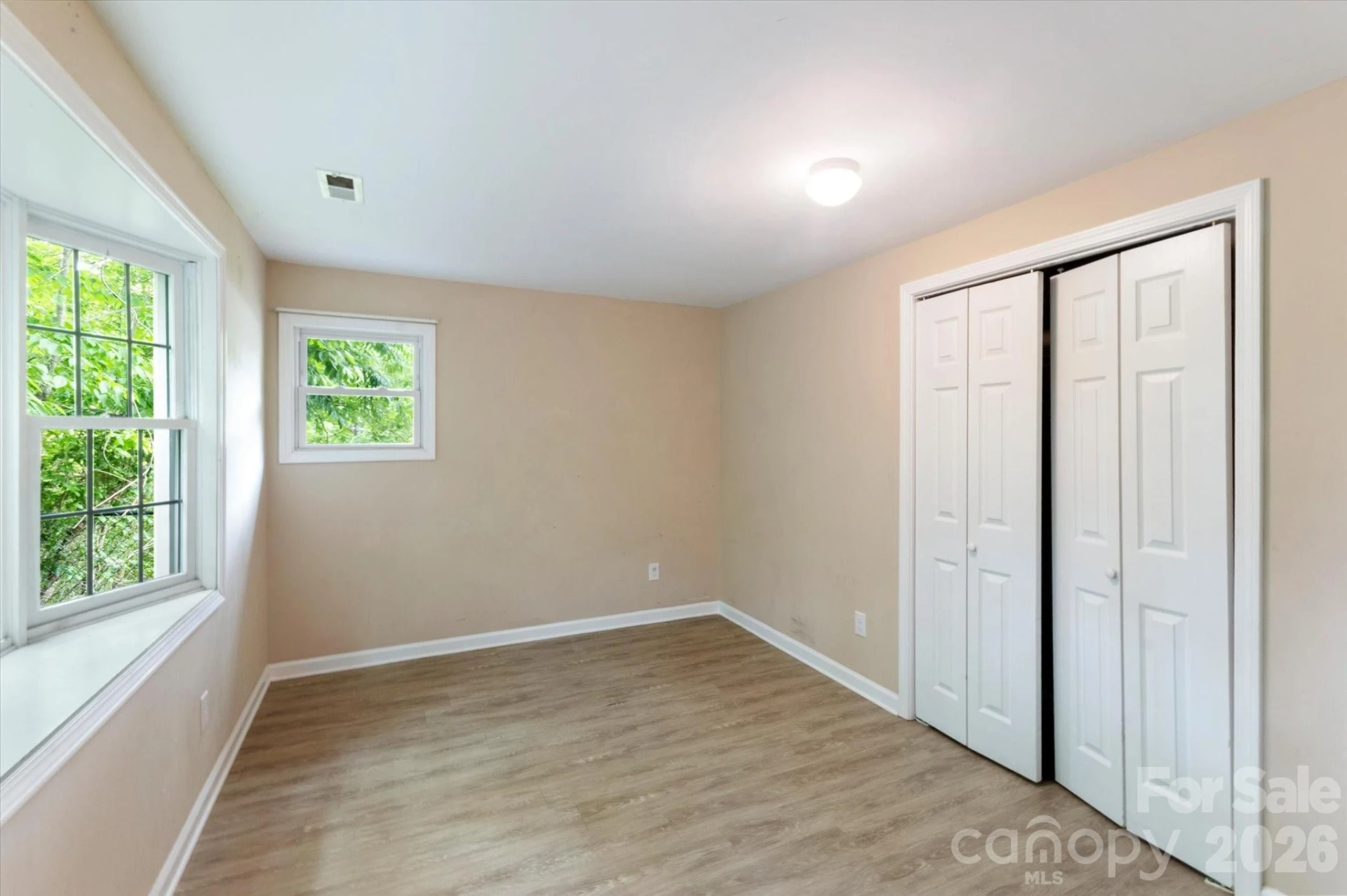 407 W Main Street - Photo 14
