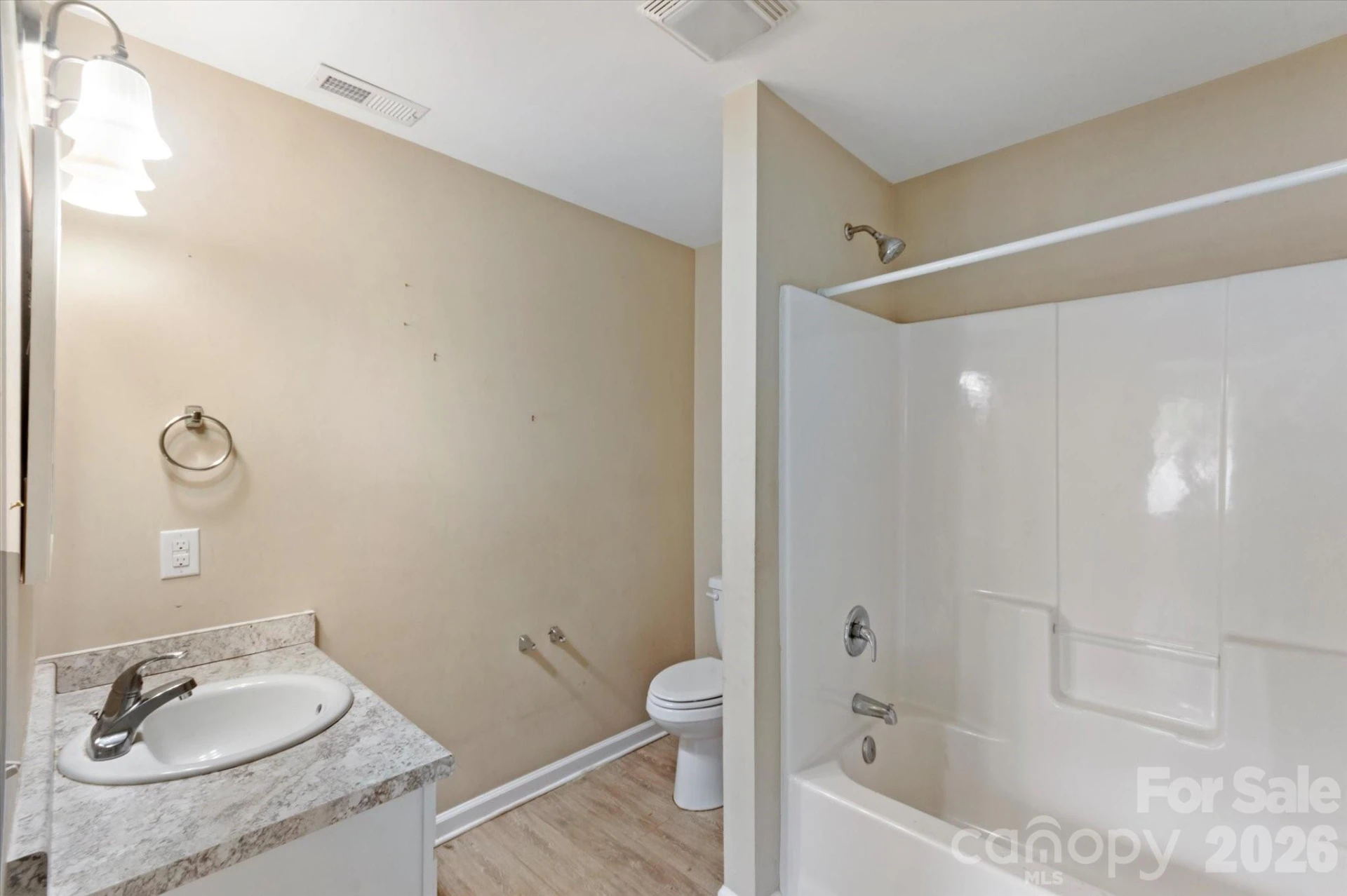 407 W Main Street - Photo 21