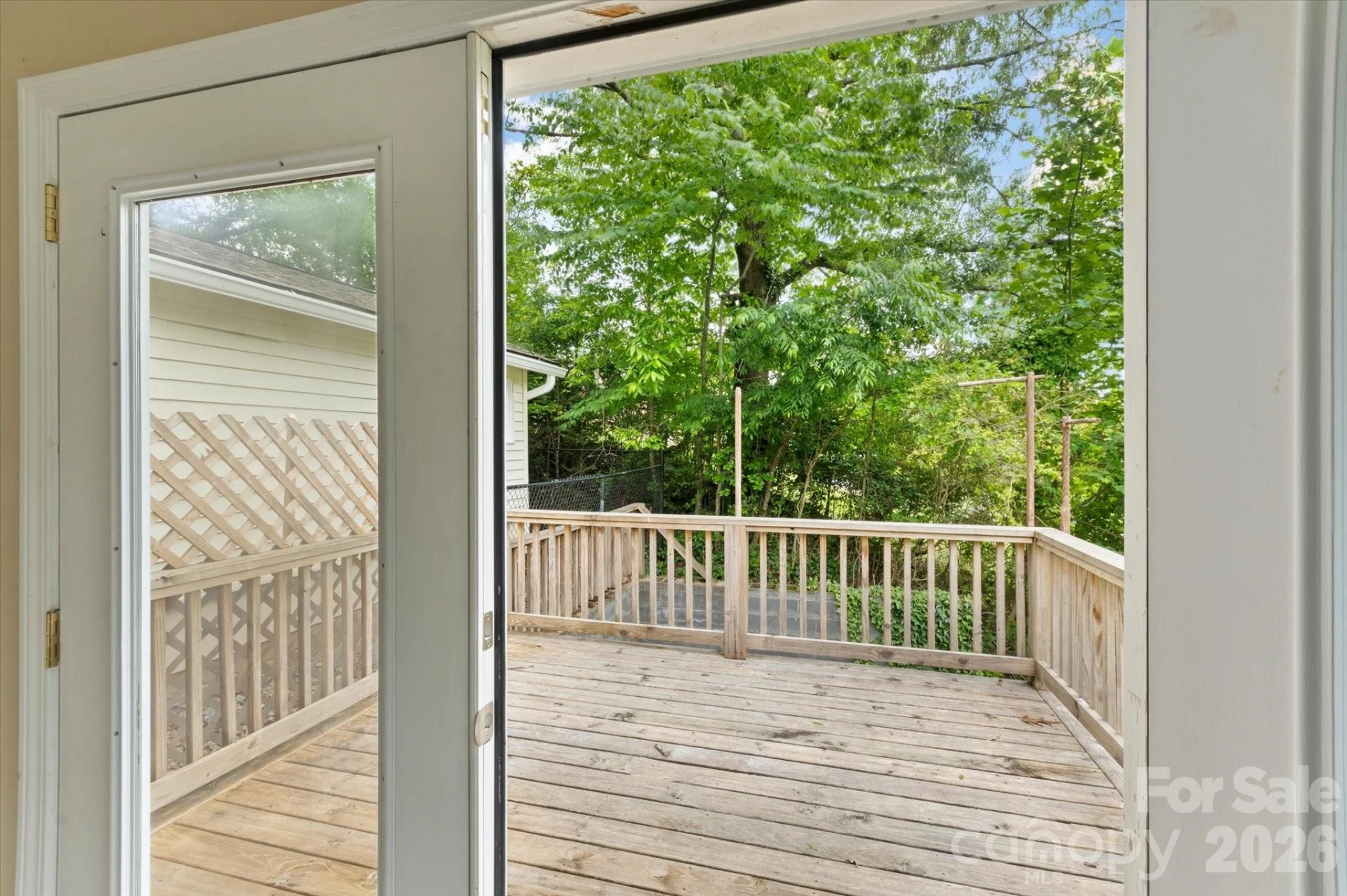 407 W Main Street - Photo 24