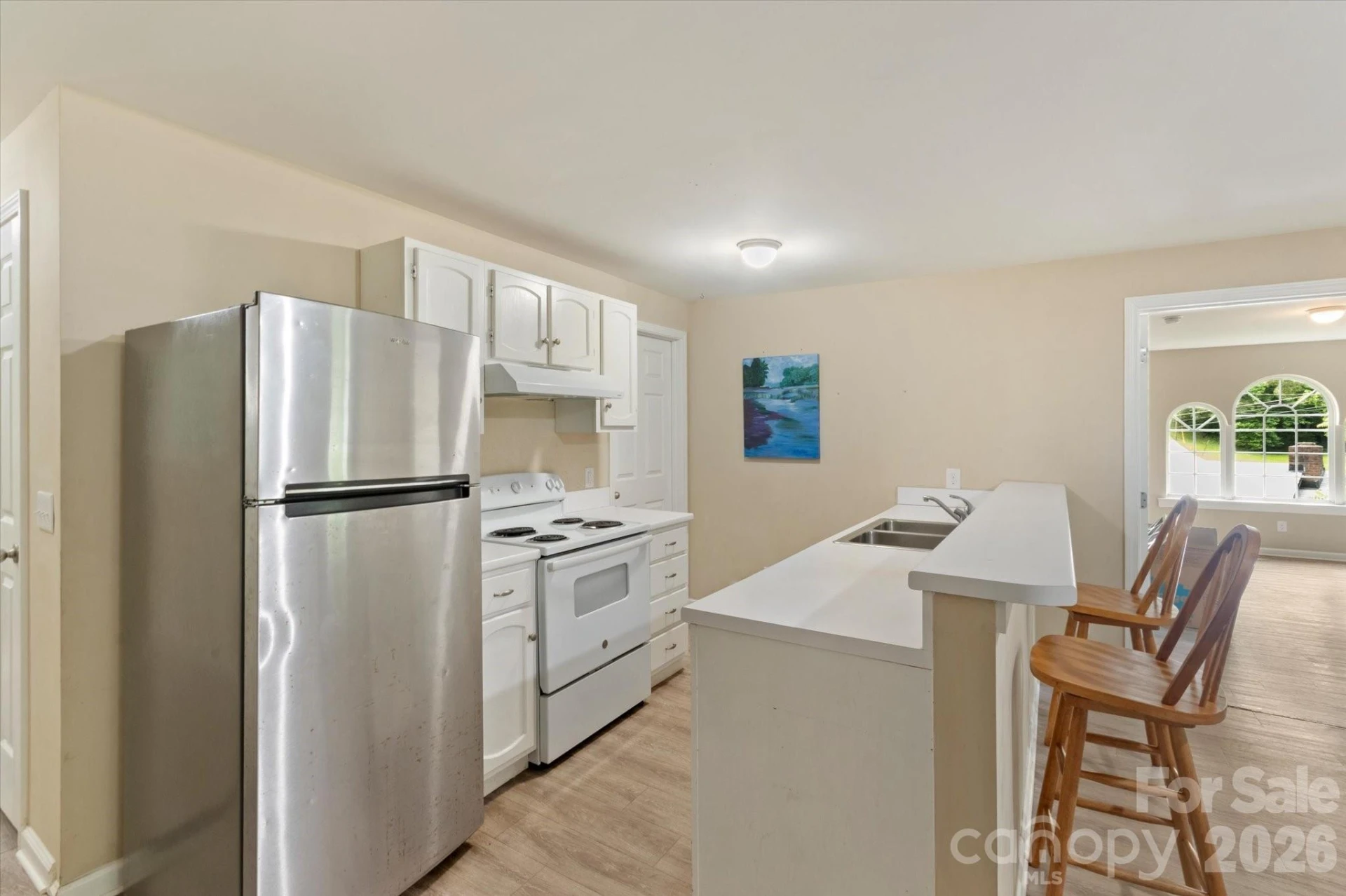 407 W Main Street - Photo 5