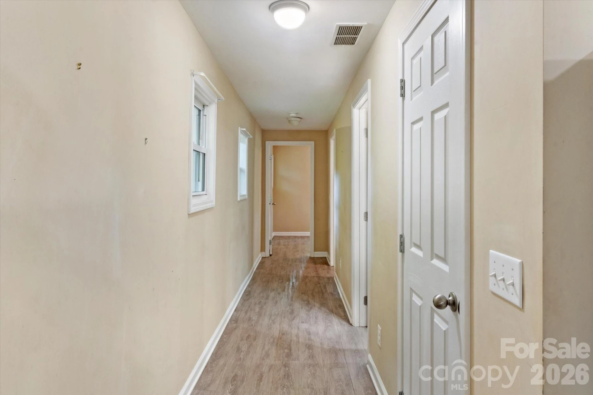 407 W Main Street - Photo 7