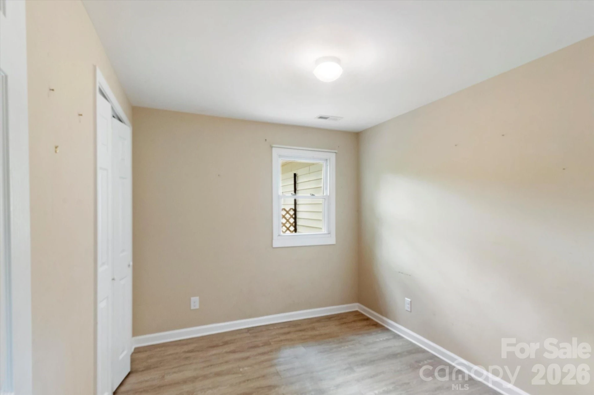 407 W Main Street - Photo 10