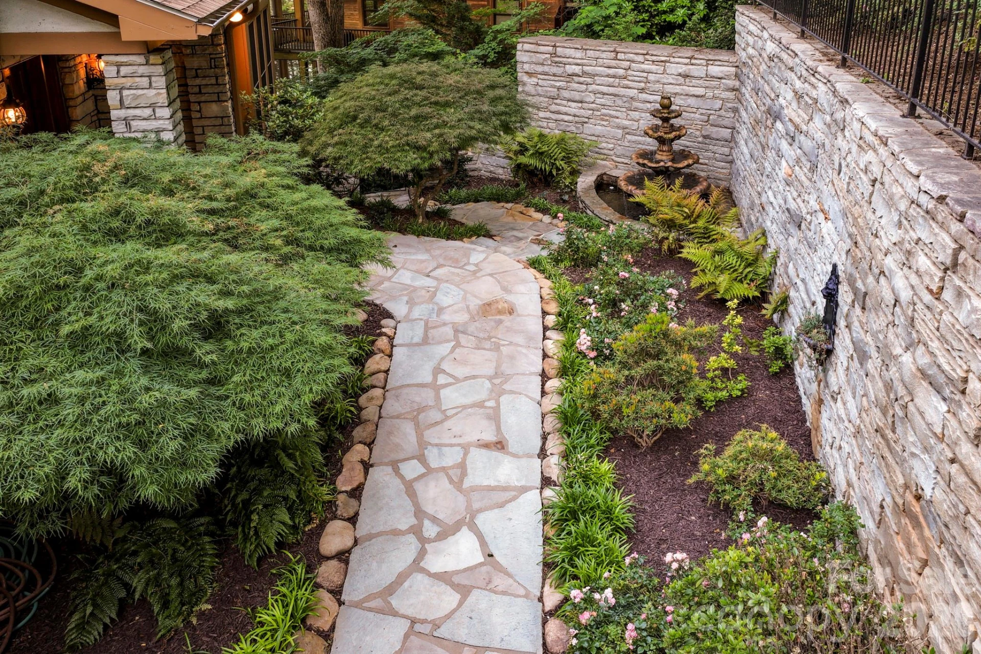 151 Garner Drive - Photo 4