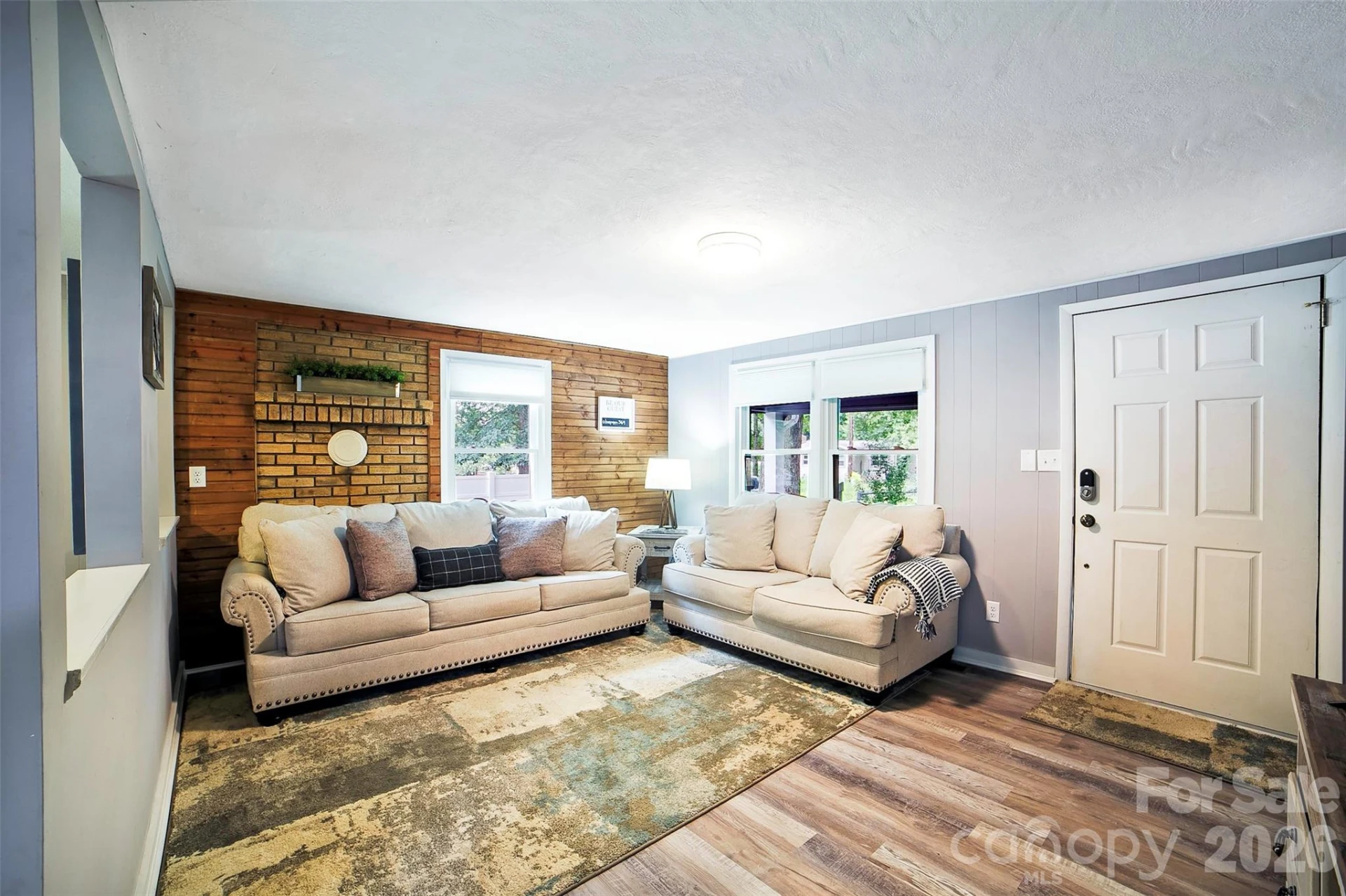 22 Glenview Place - Photo 2