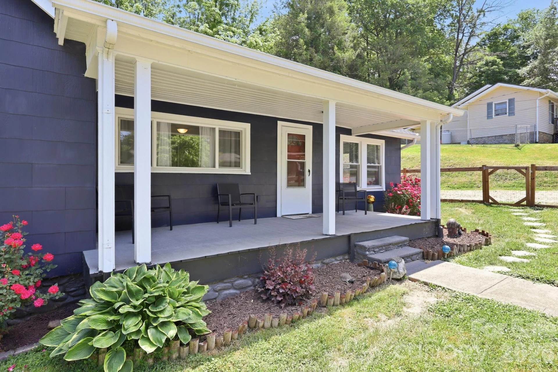 197 Mulberry Street - Photo 2