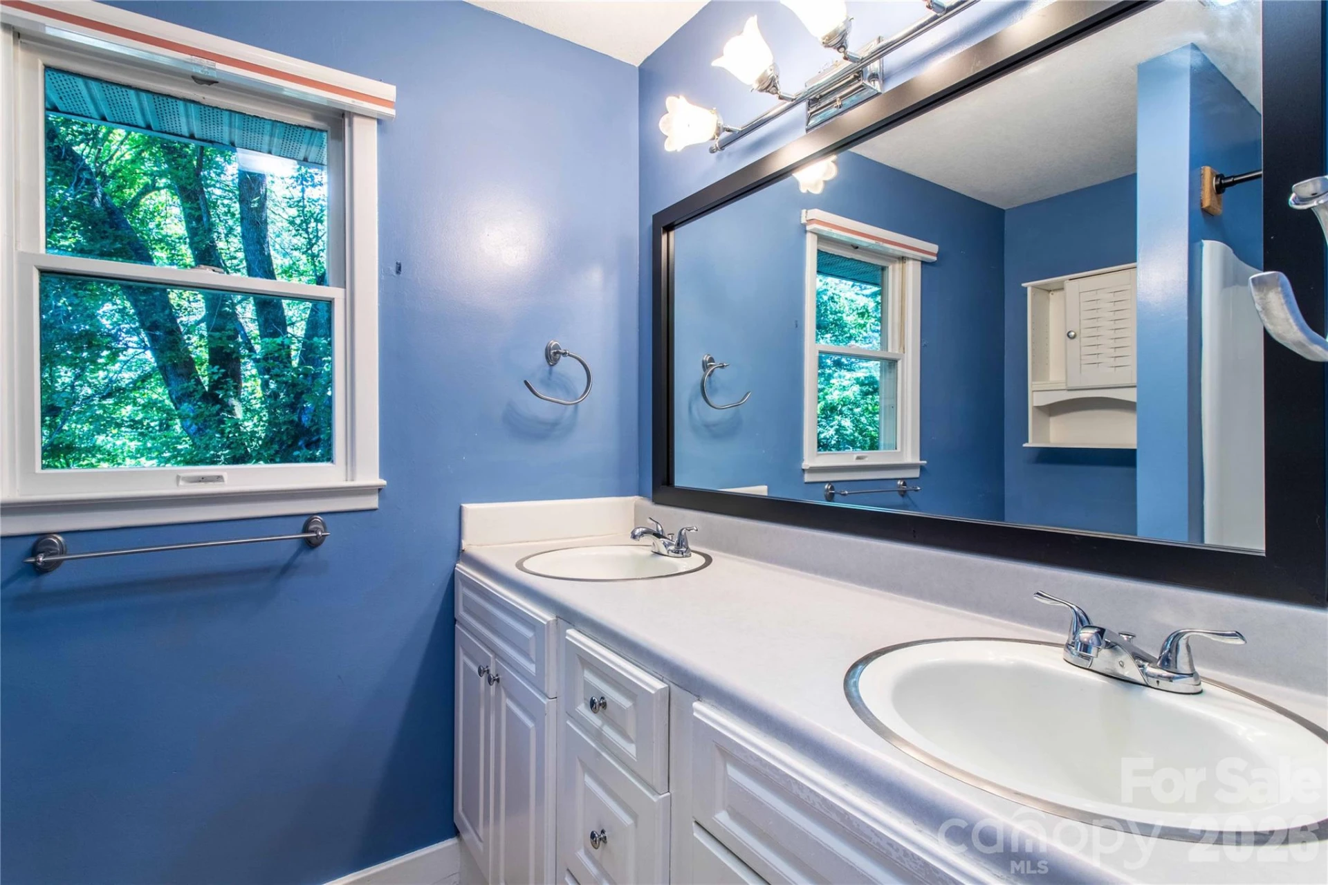 73 Cresent Drive - Photo 10