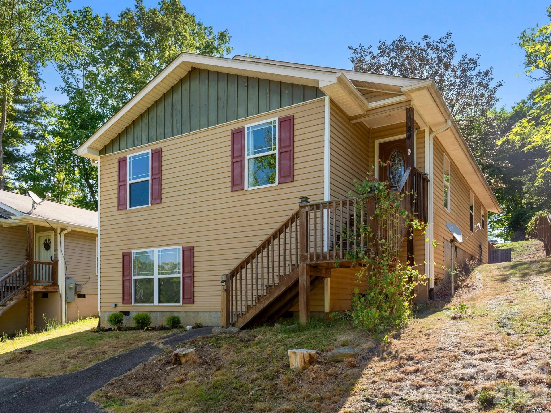 24 Hilldale Road
