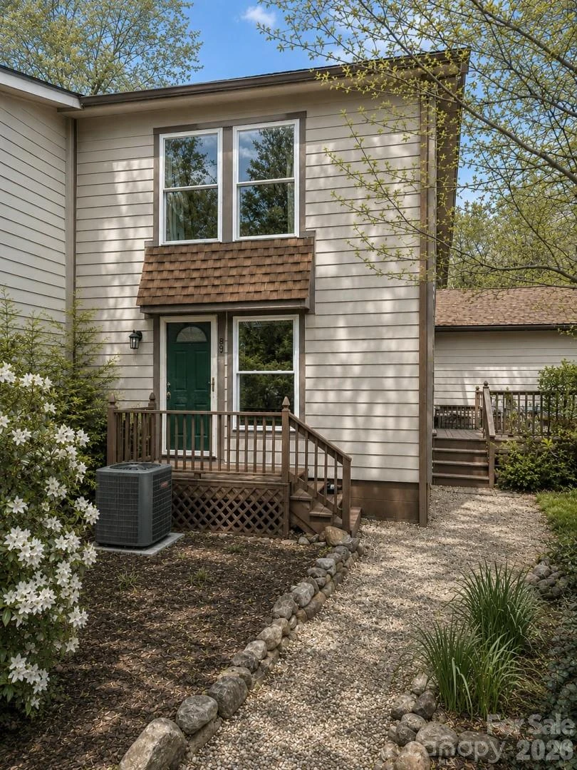 99 Willow Way - Photo 2