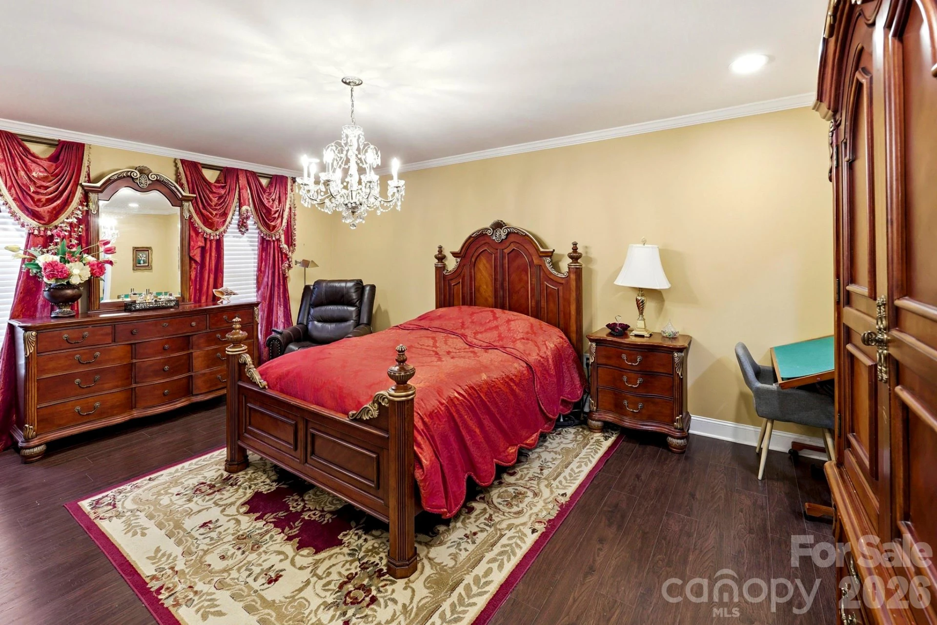 327 Sherry Street - Photo 11