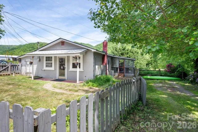 2802 Beaverdam Road