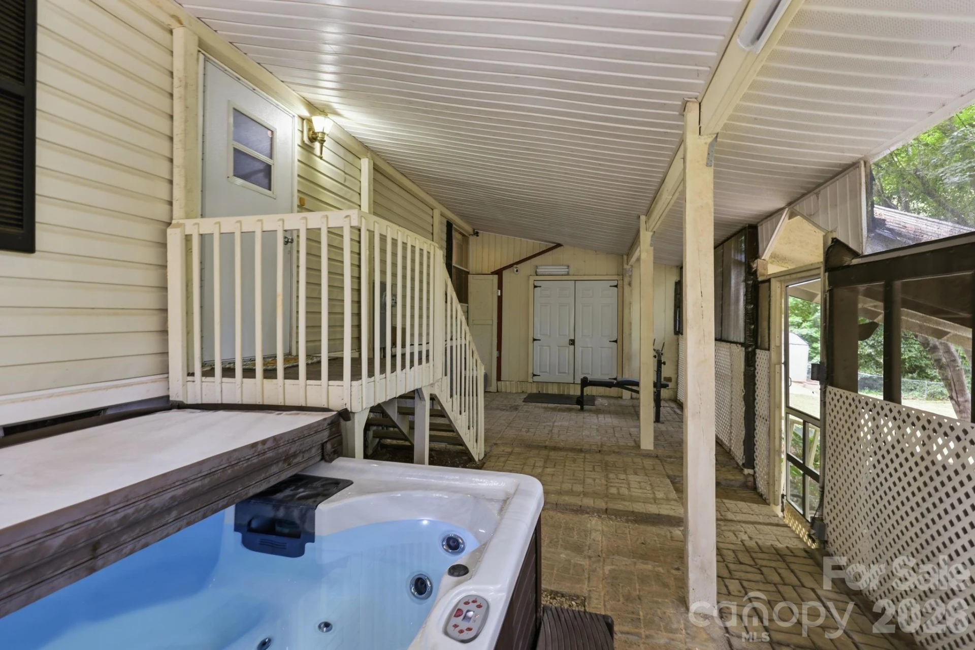 405 Gray Court - Photo 14