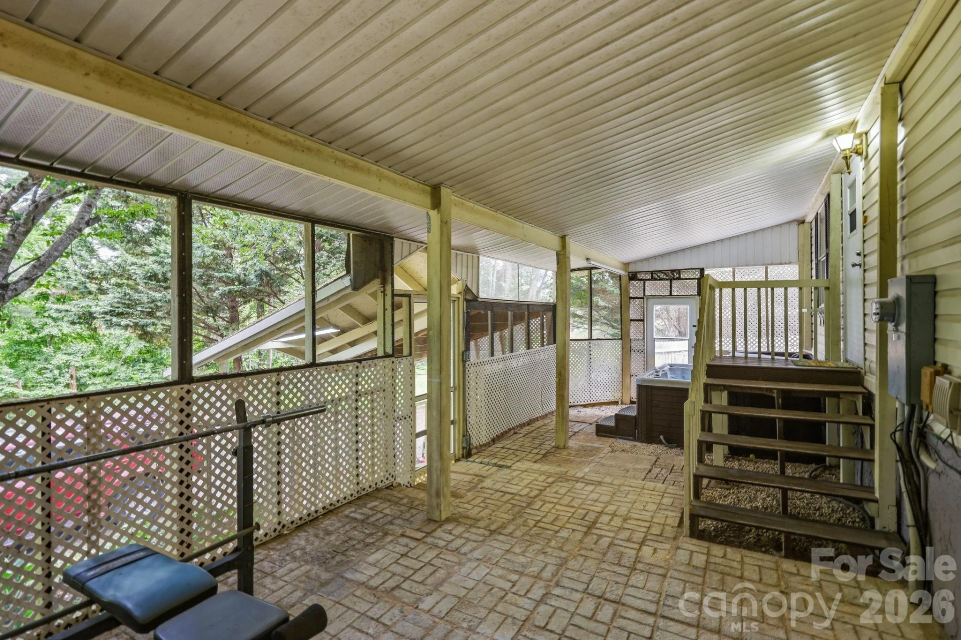 405 Gray Court - Photo 15