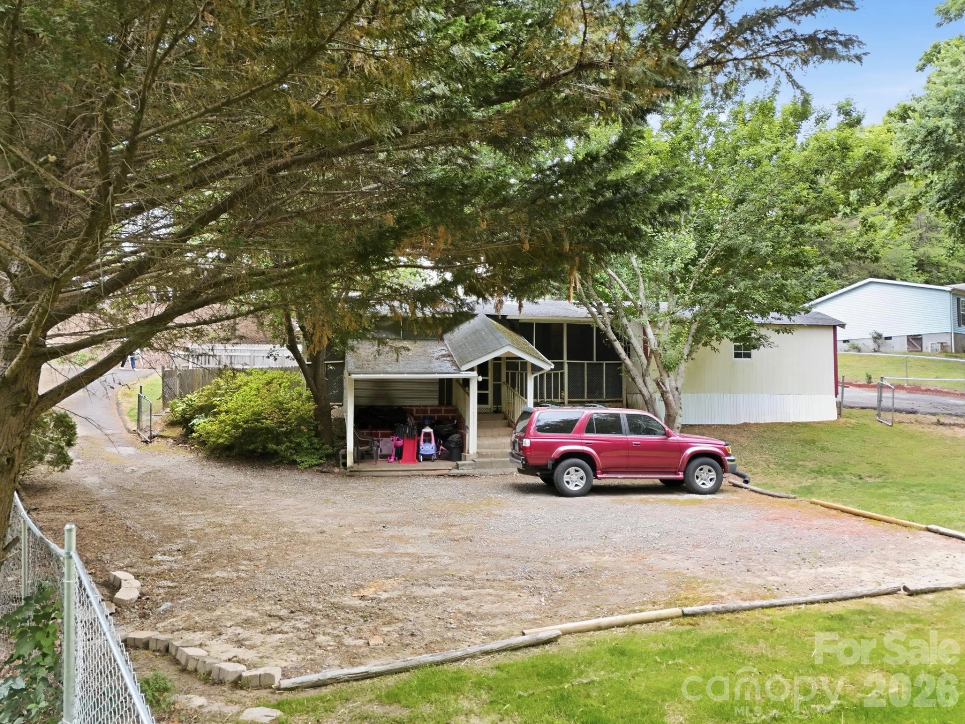 405 Gray Court - Photo 19