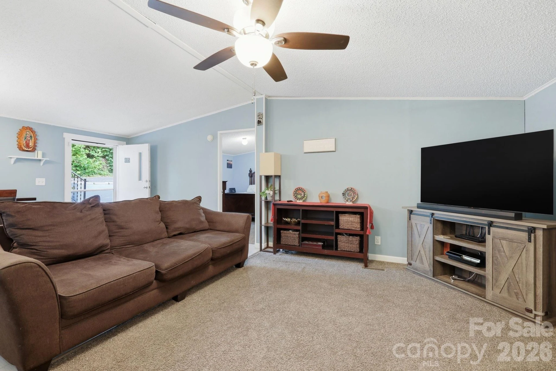 405 Gray Court - Photo 4
