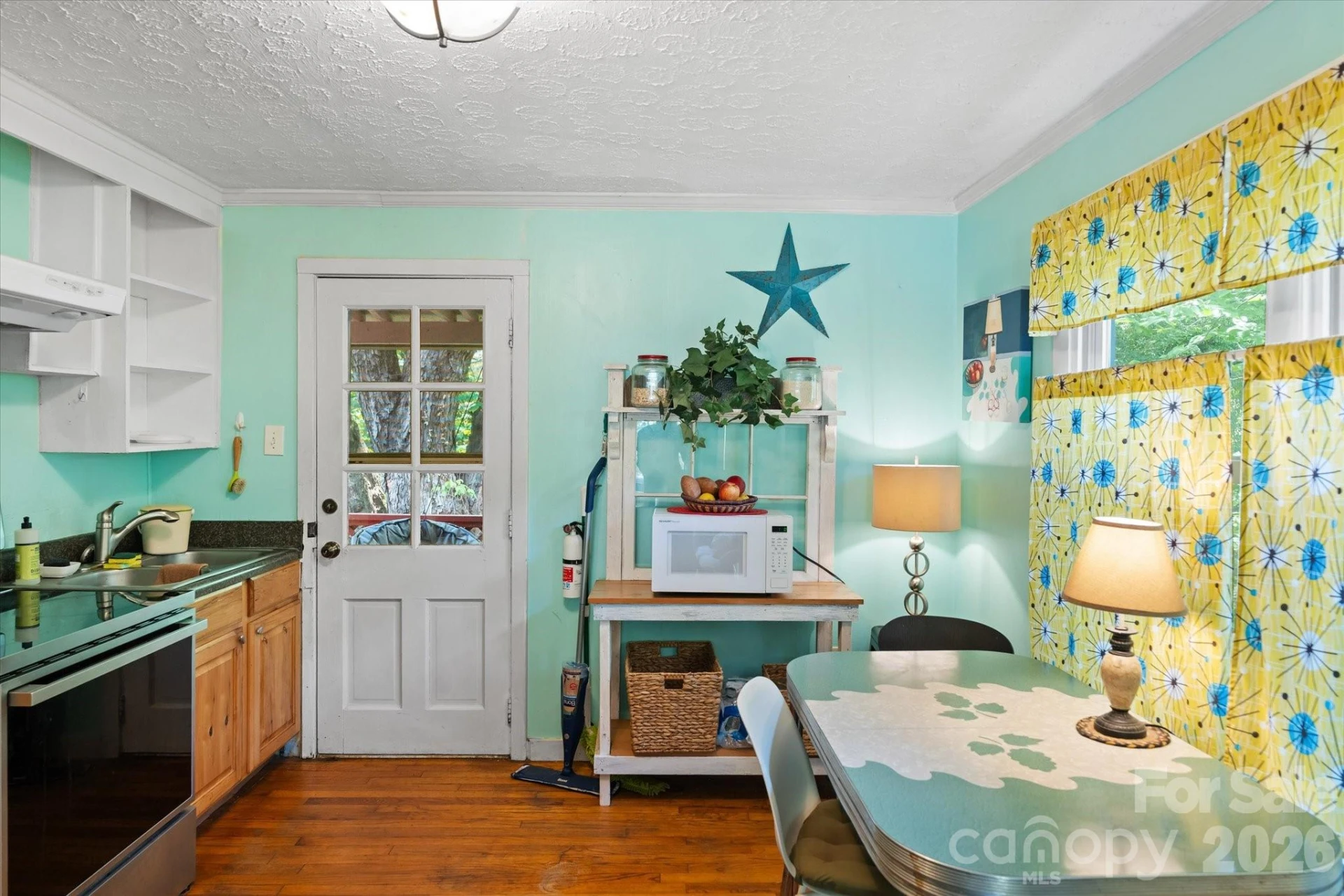 224 Aurora Drive - Photo 7
