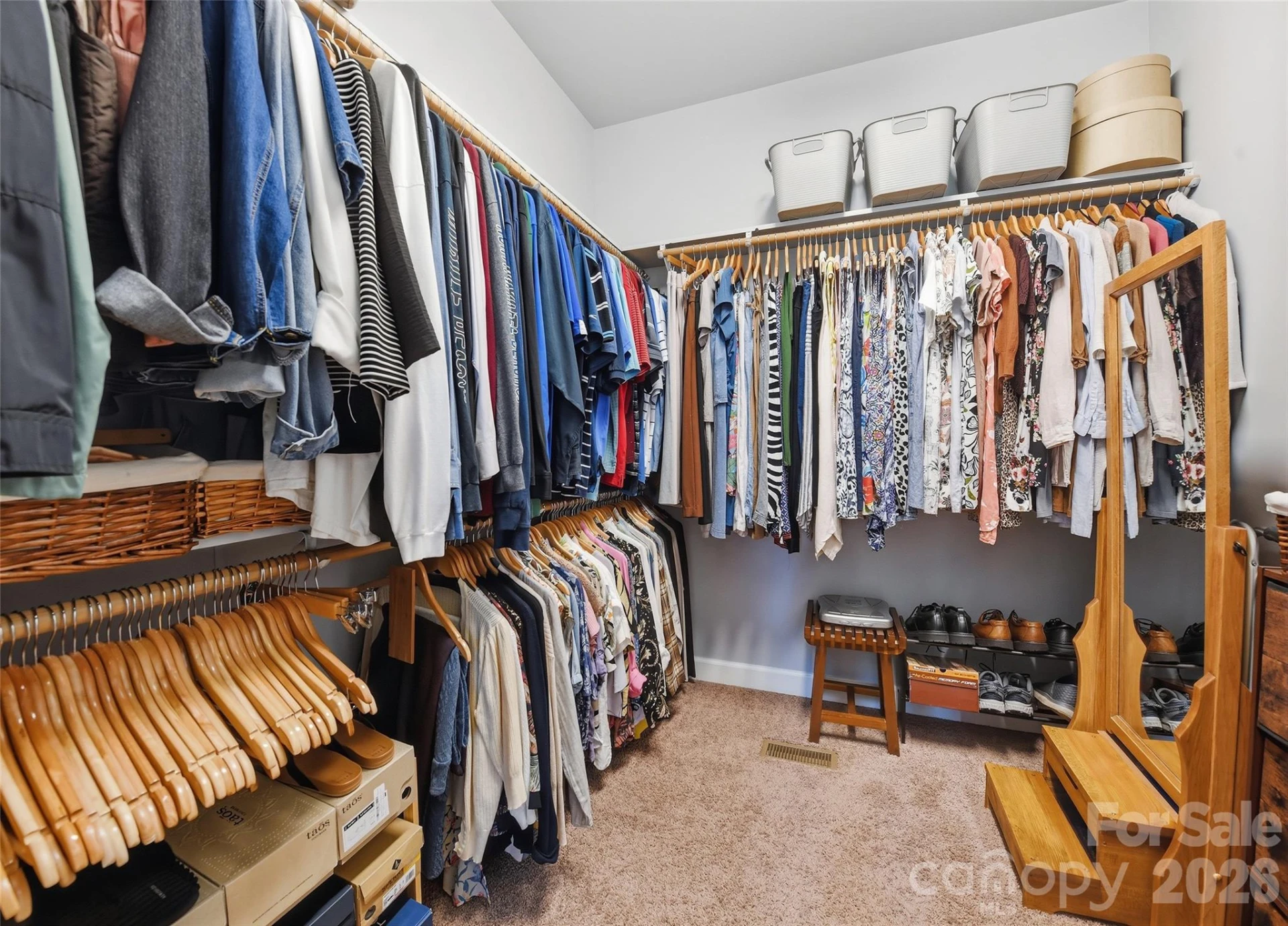 737 Traditions Way - Photo 16