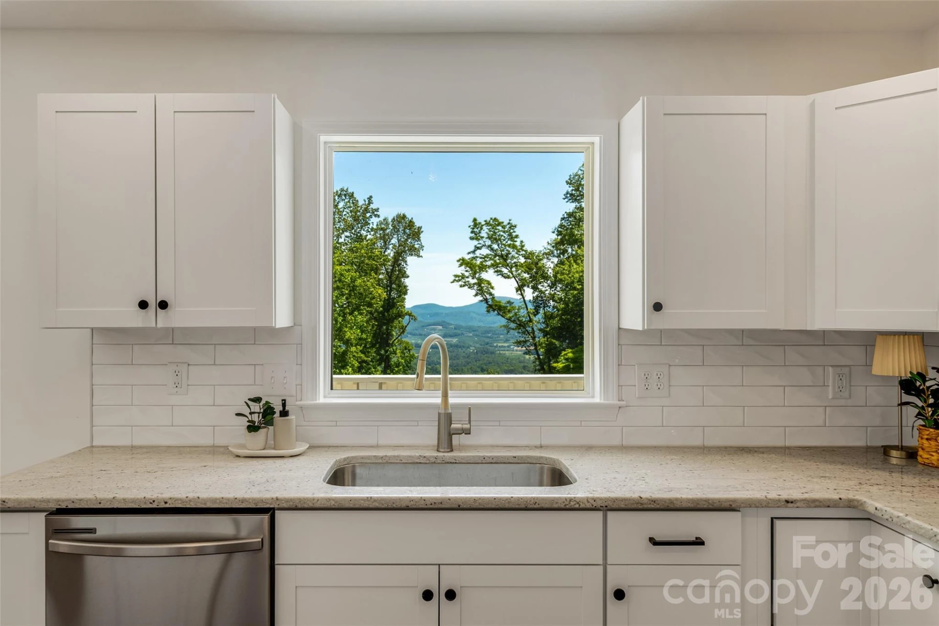69 Milburn Lane - Photo 2